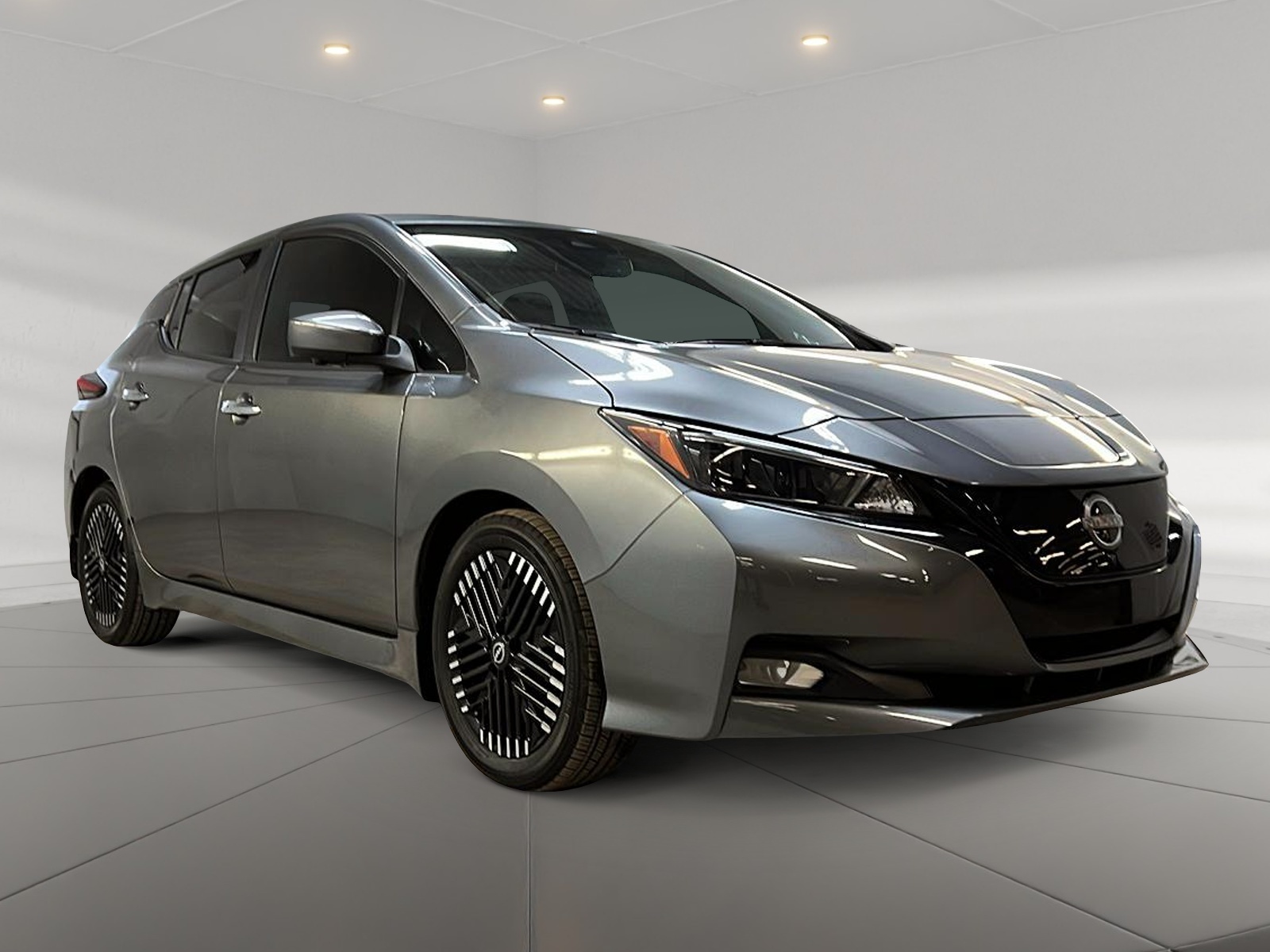 Nissan Leaf SV NAV 2023 - image #3