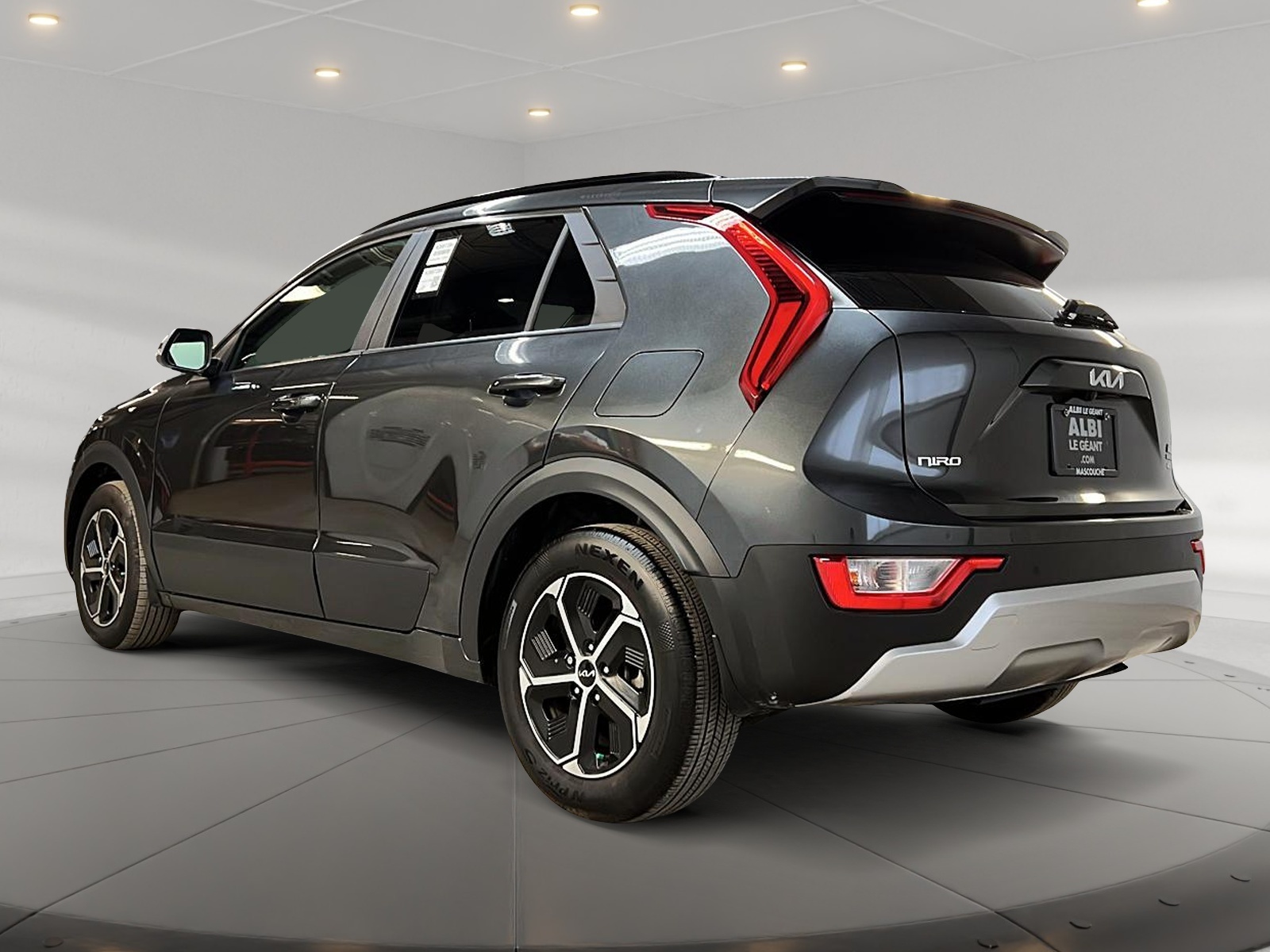 Kia Niro EX HYBRIDE NAV 2023 - image #6