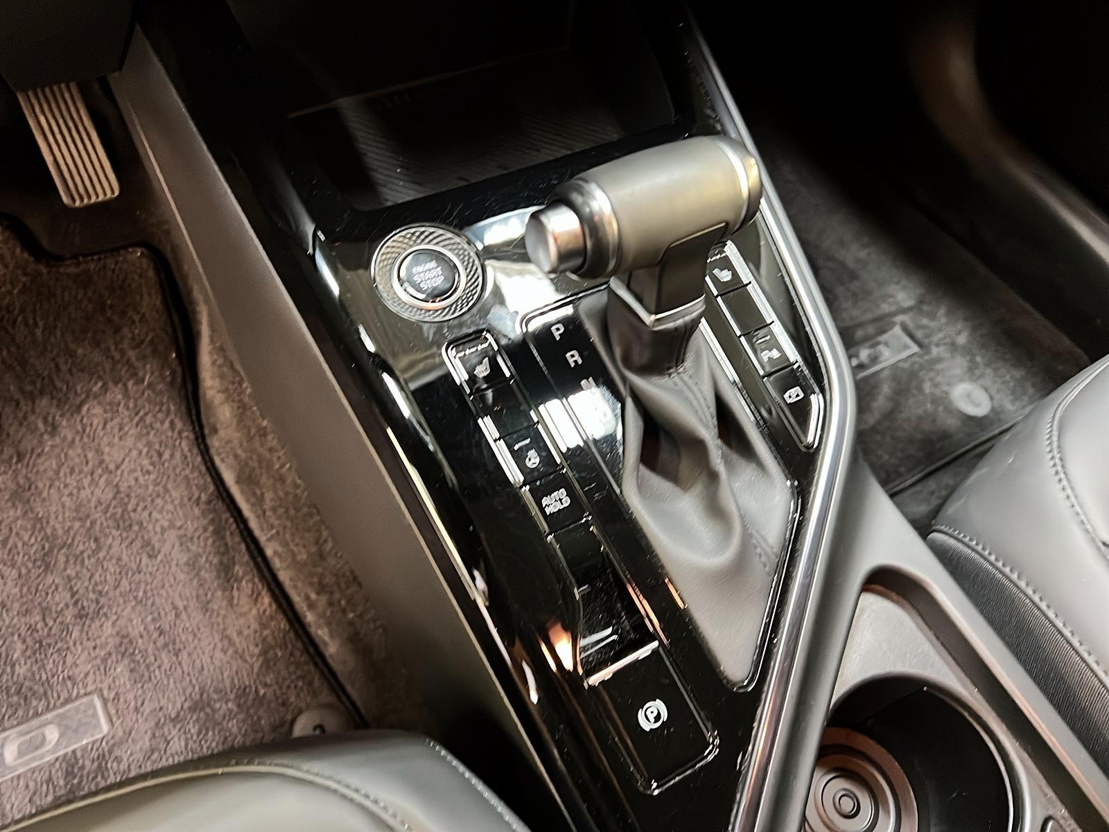 Kia Niro EX HYBRIDE NAV 2023 - image #13