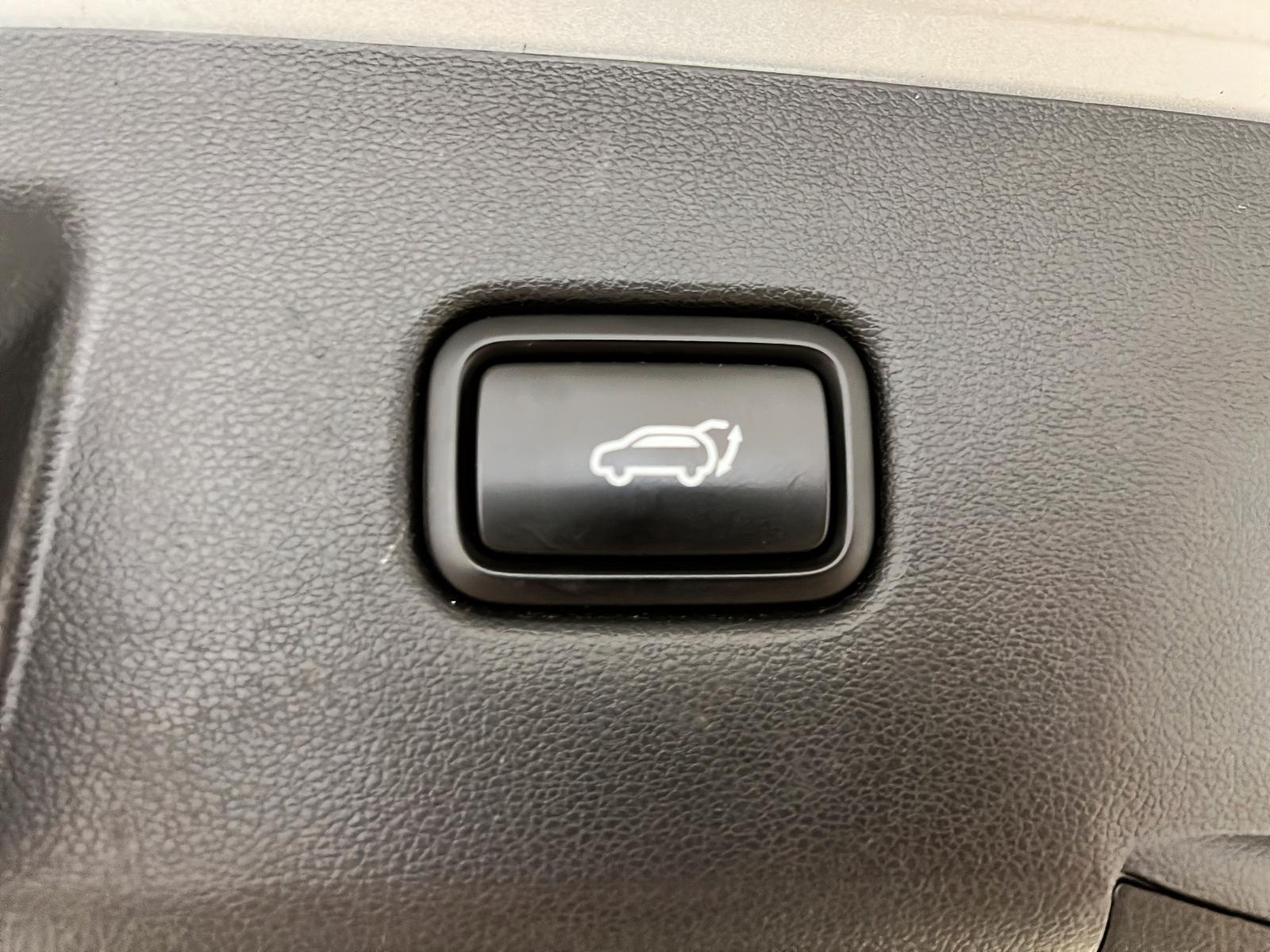 Hyundai Tucson ULTIMATE PLUG-IN CUIR TOIT PANO NAV 4RM 2022 - image #14