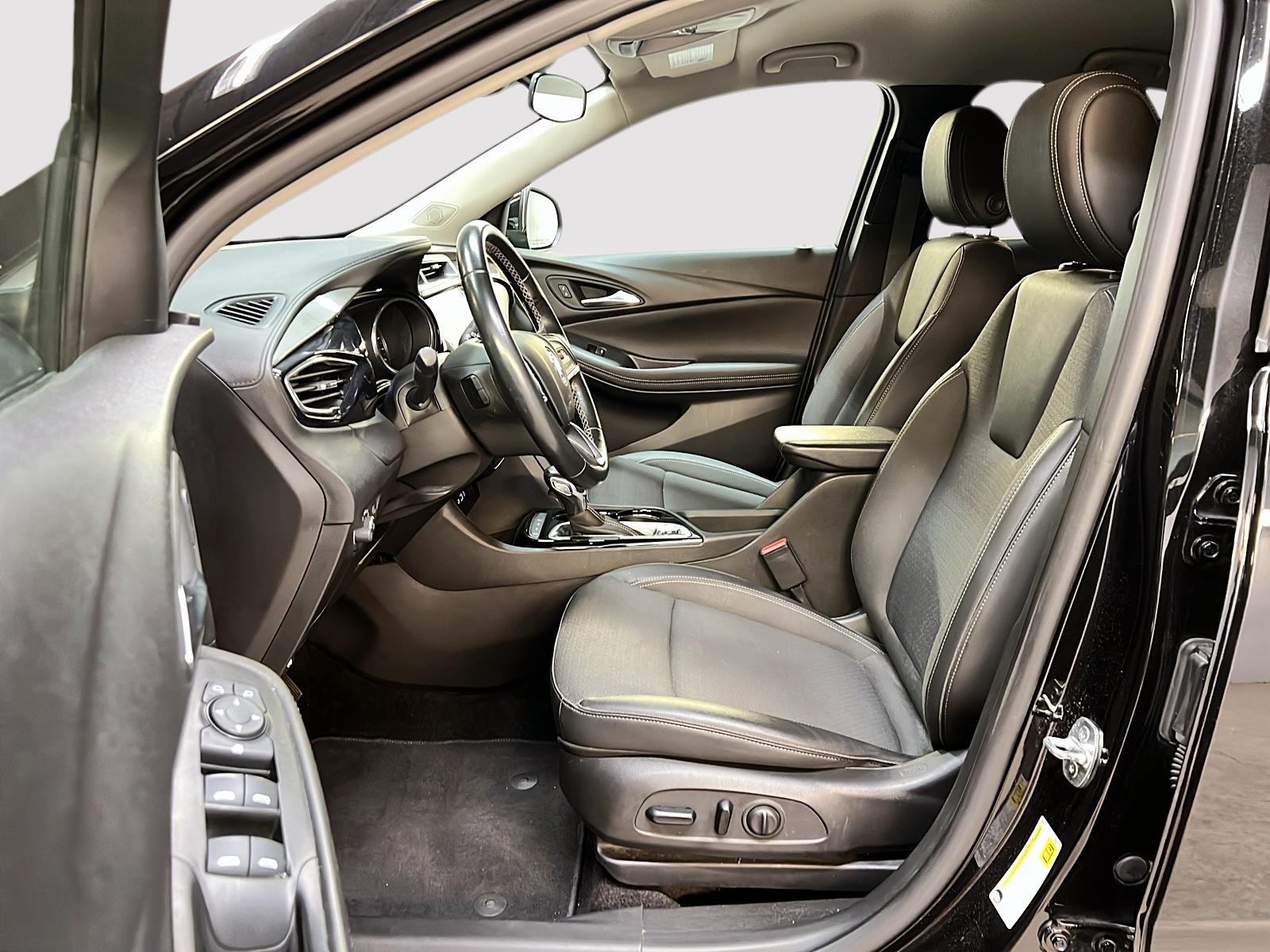 Buick Encore GX PREFERRED 4RM 2023 - image #7