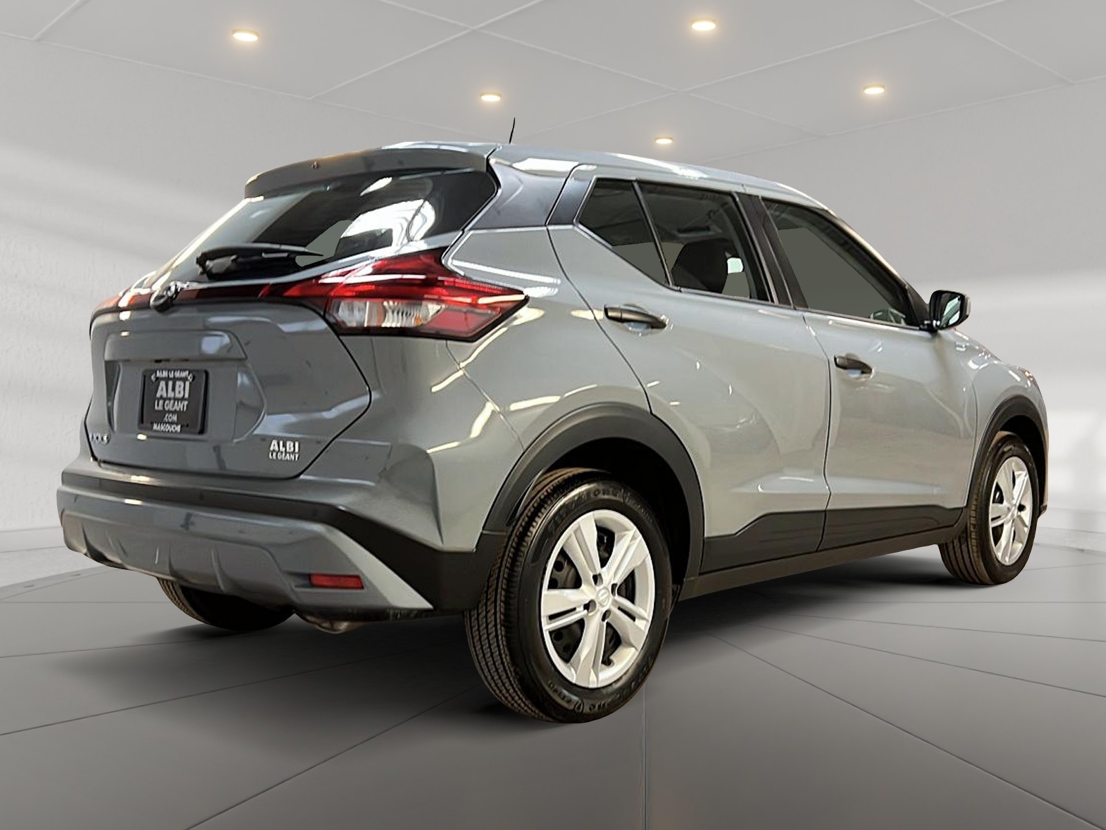 Nissan Kicks S 2024 — photo 4