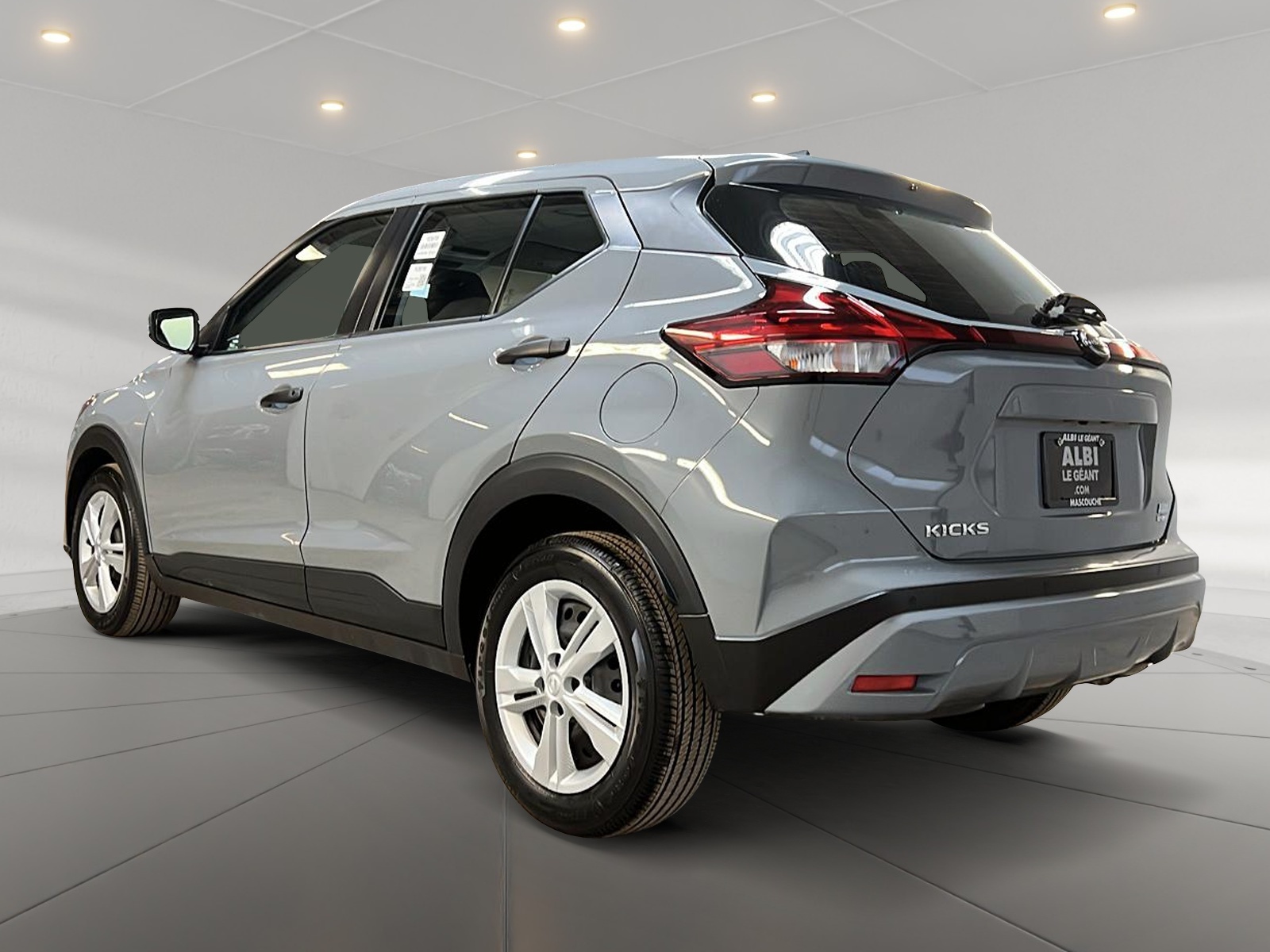 Nissan Kicks S 2024 — photo 6