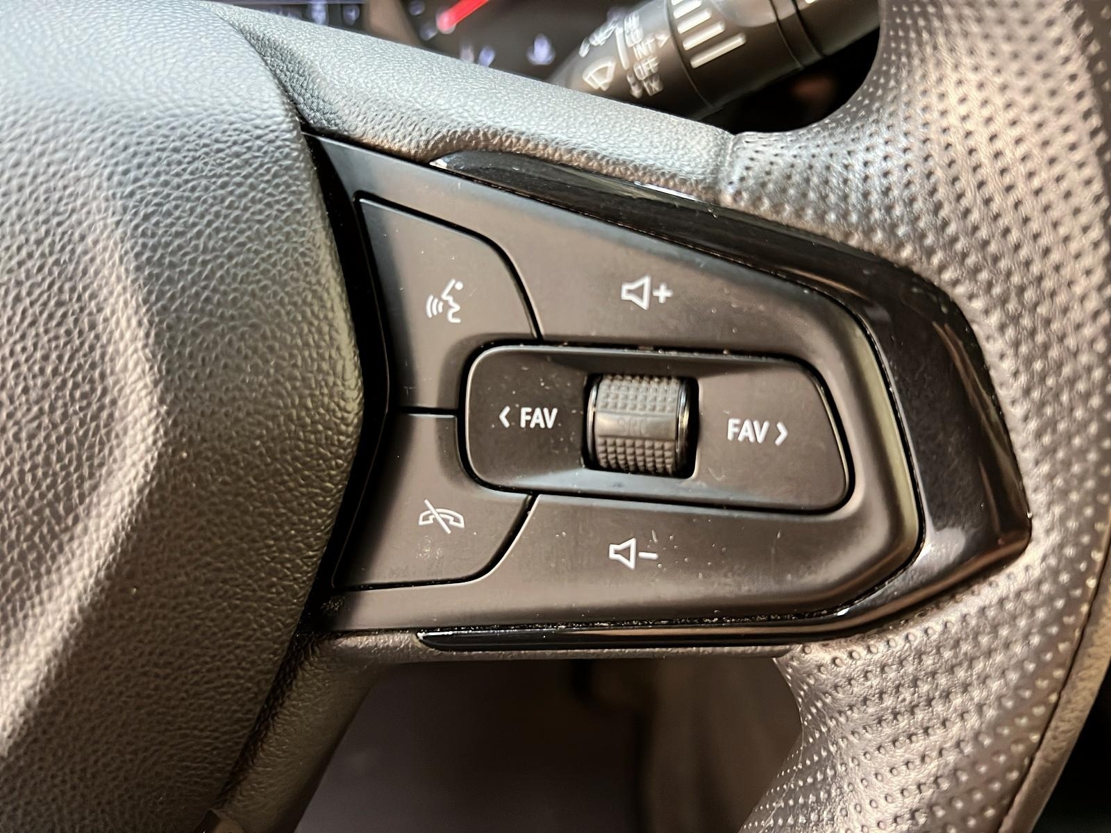 Chevrolet Trax 1LS GR COMMODITÉ 2024 - image #17