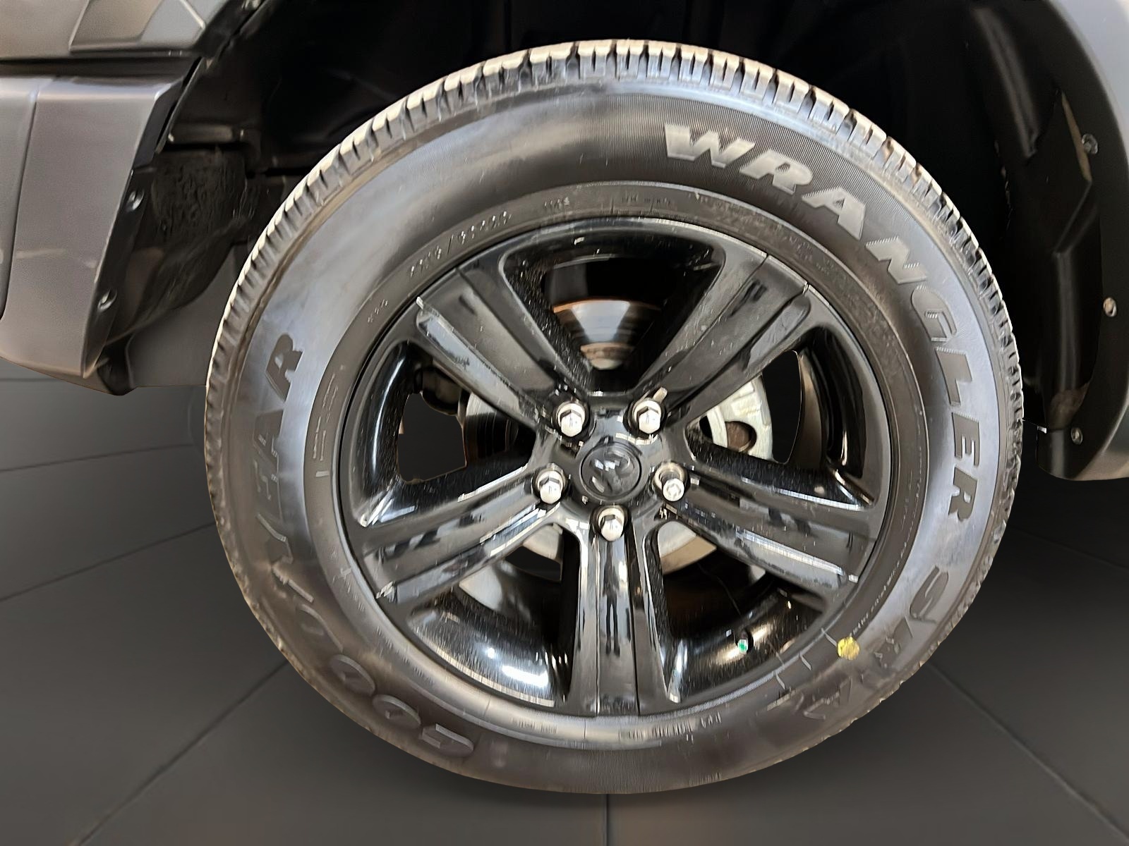 RAM 1500 Classic 2023 - Image #29