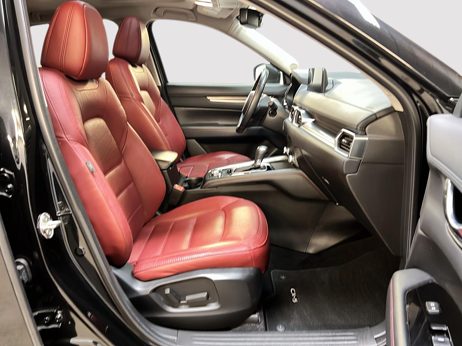 Mazda CX-5 KURO CUIR TOIT 4RM 2022 - image #8