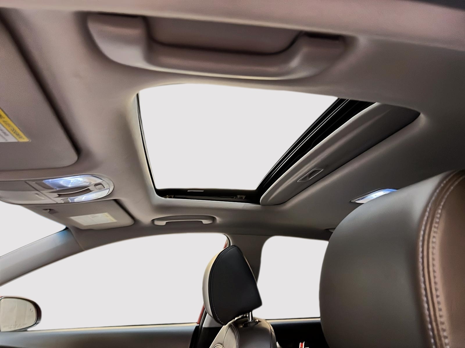 Hyundai Kona EV ULTIMATE CUIR TOIT NAV 2023 - image #10