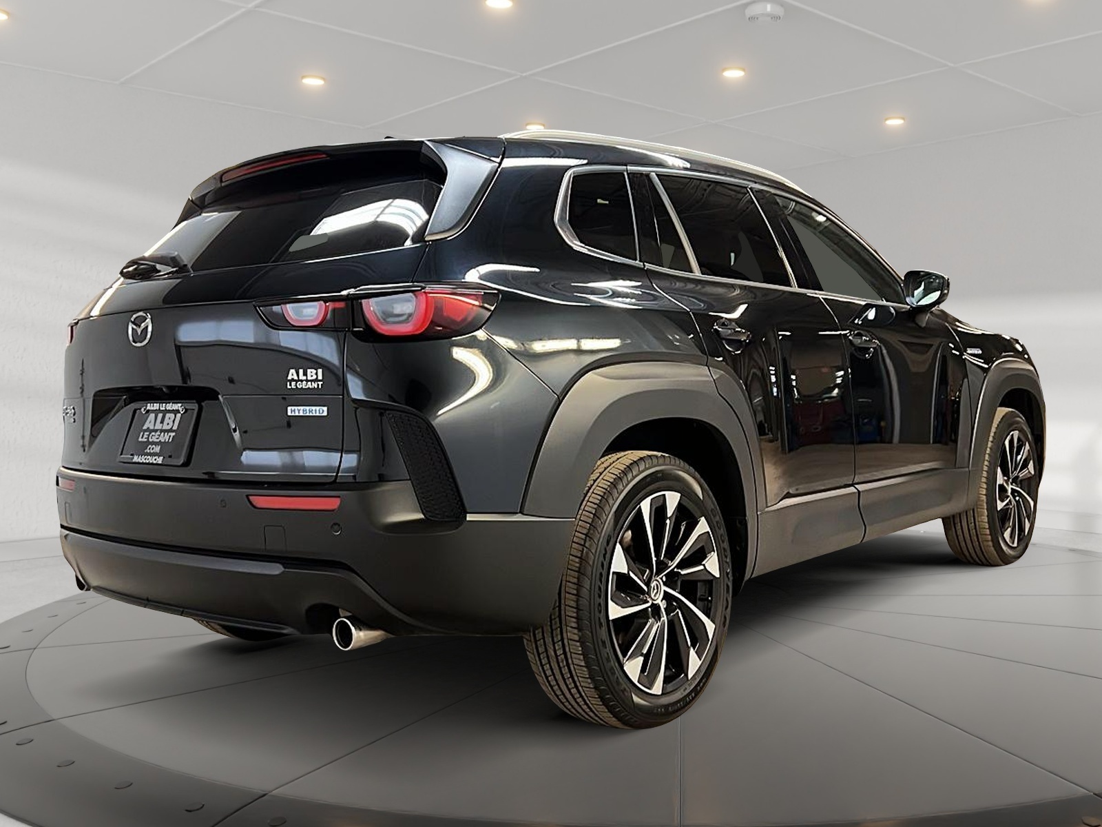 Mazda CX-50 GT HYBRIDE CUIR TOIT PANO NAV 4RM 2025 - image #4