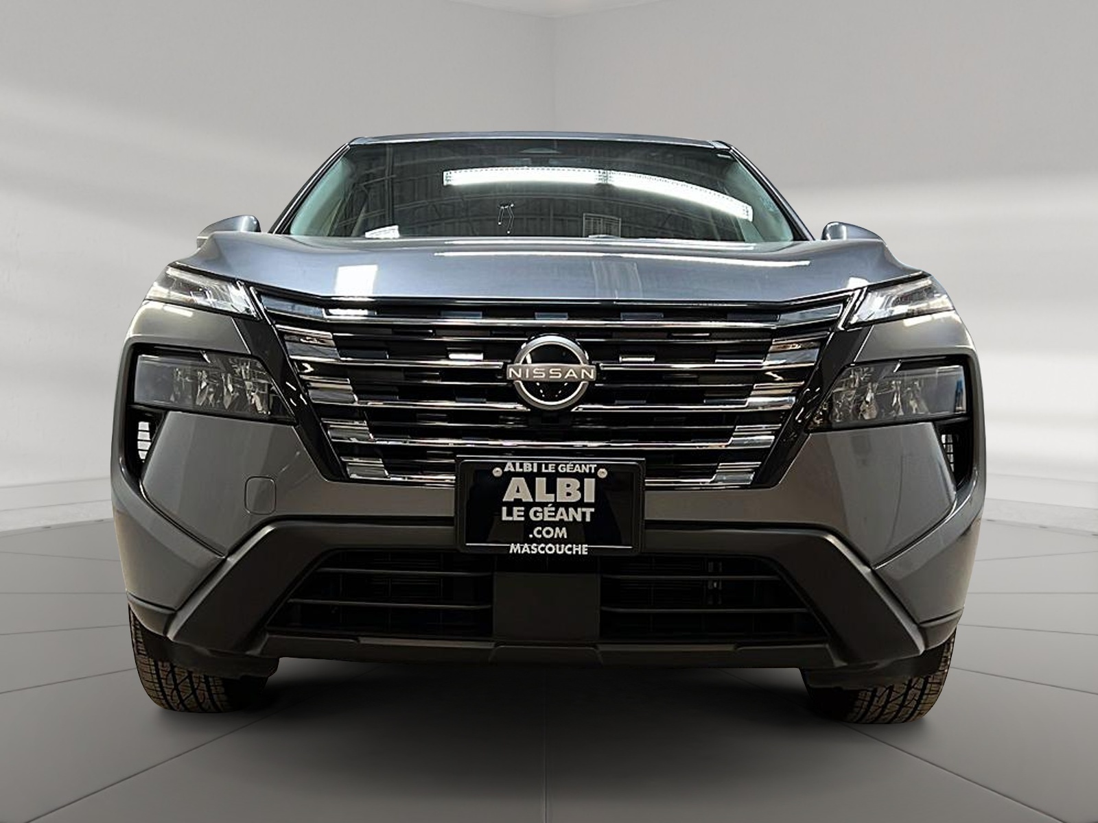 Nissan Rogue 2024 - Image #2