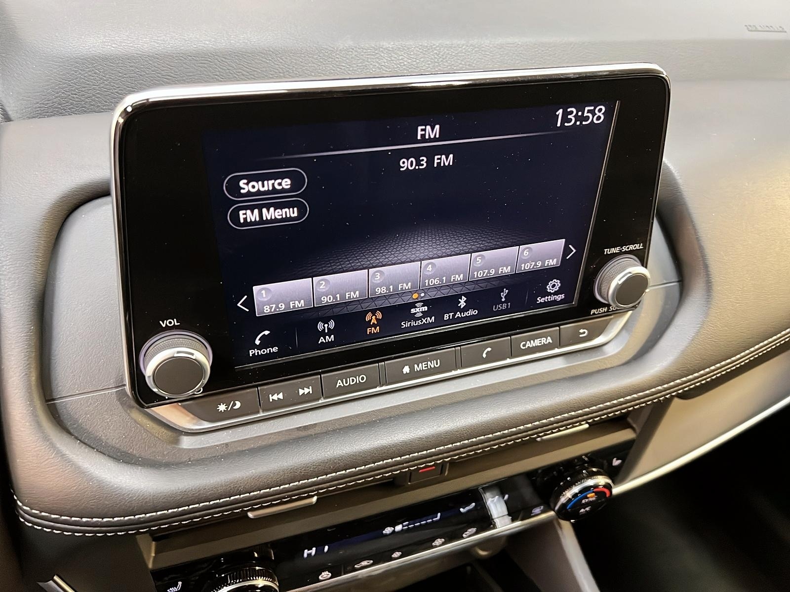 Nissan Rogue S 4RM 2024 - image #15