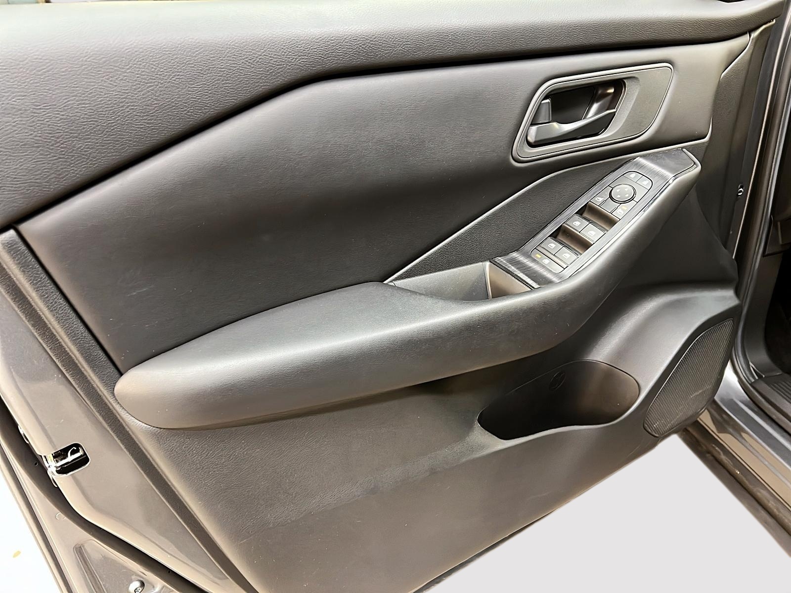 Nissan Rogue 2024 - Image #22