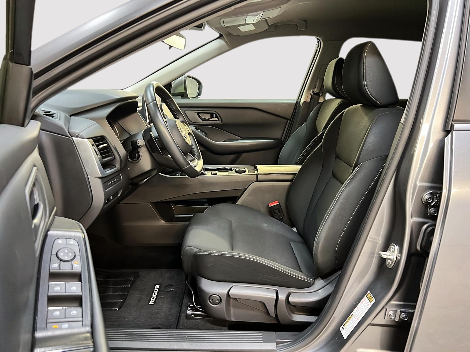 Nissan Rogue S 4RM 2024 - image #7