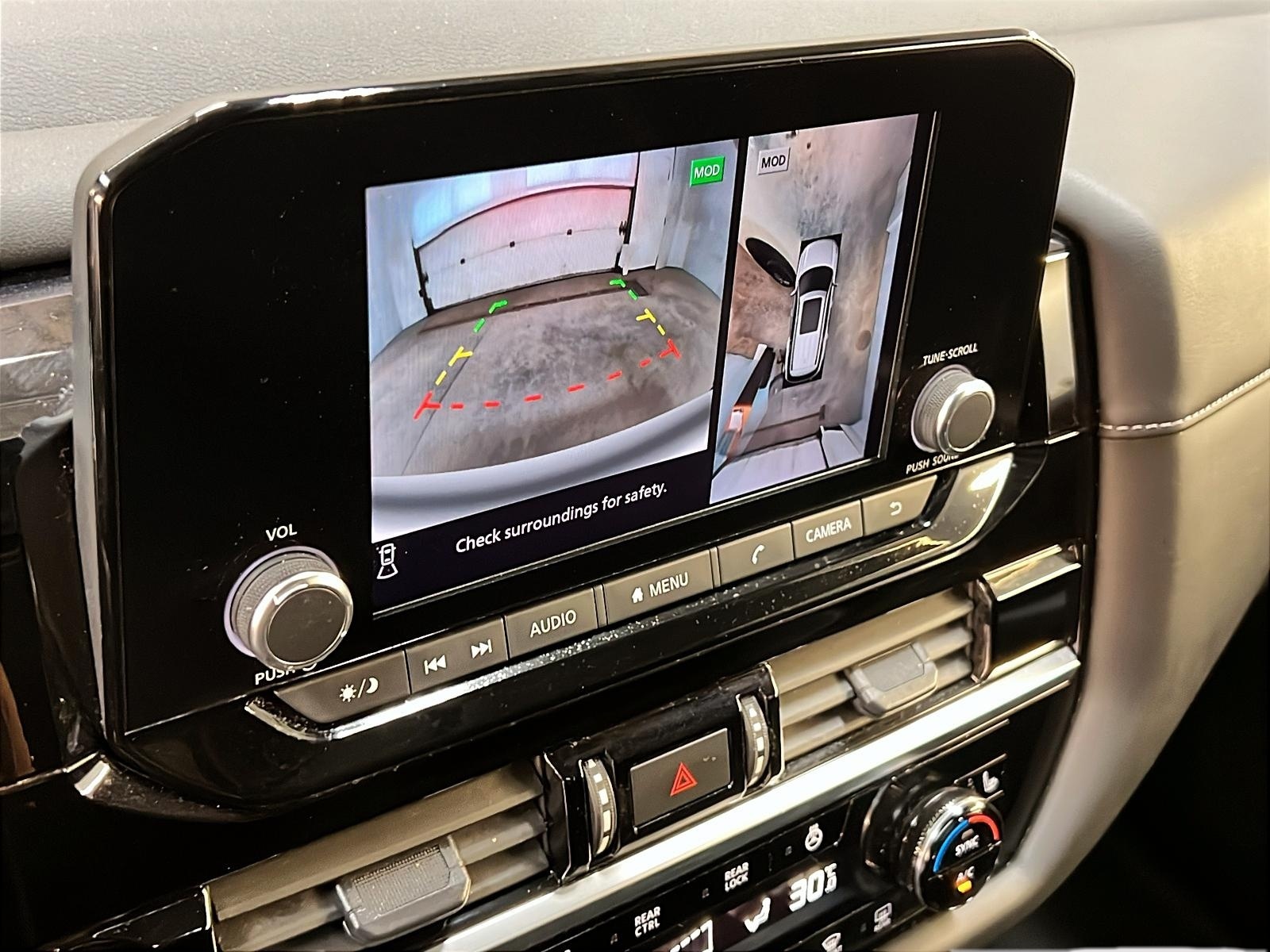 Nissan Pathfinder SV TOIT PANO 4RM 2024 - image #20