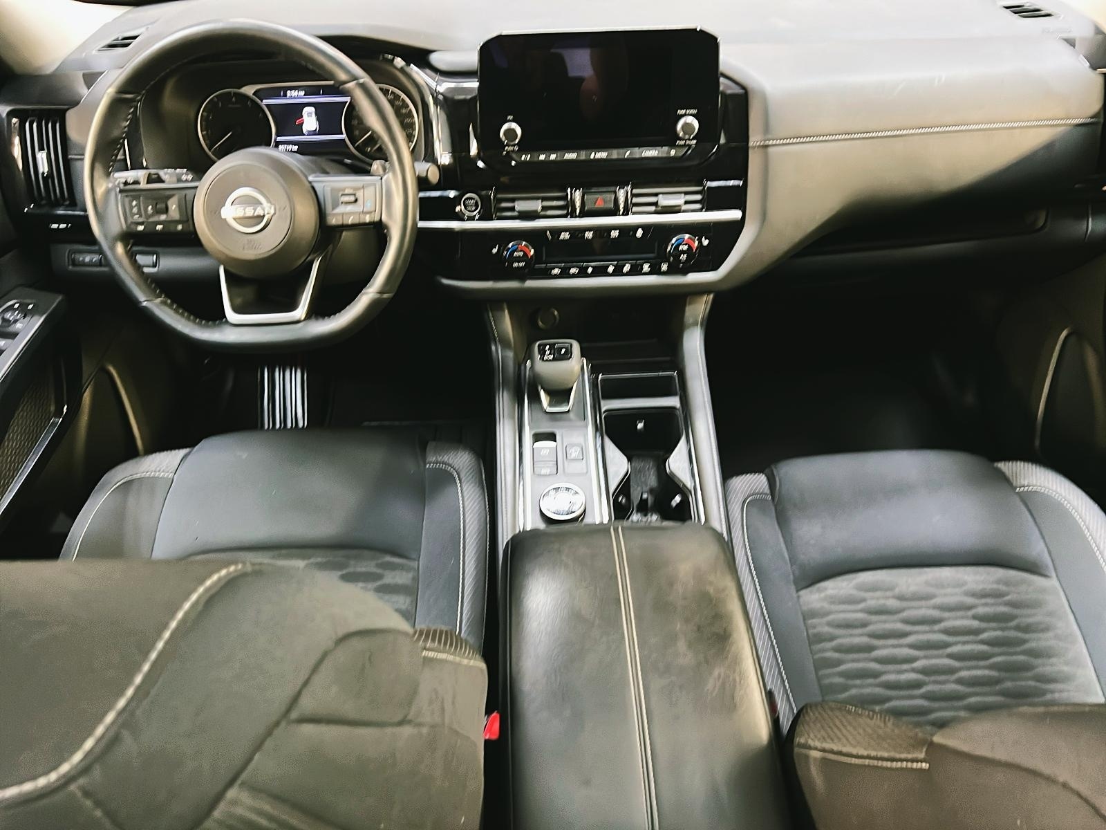 Nissan Pathfinder SV TOIT PANO 4RM 2024 - image #13