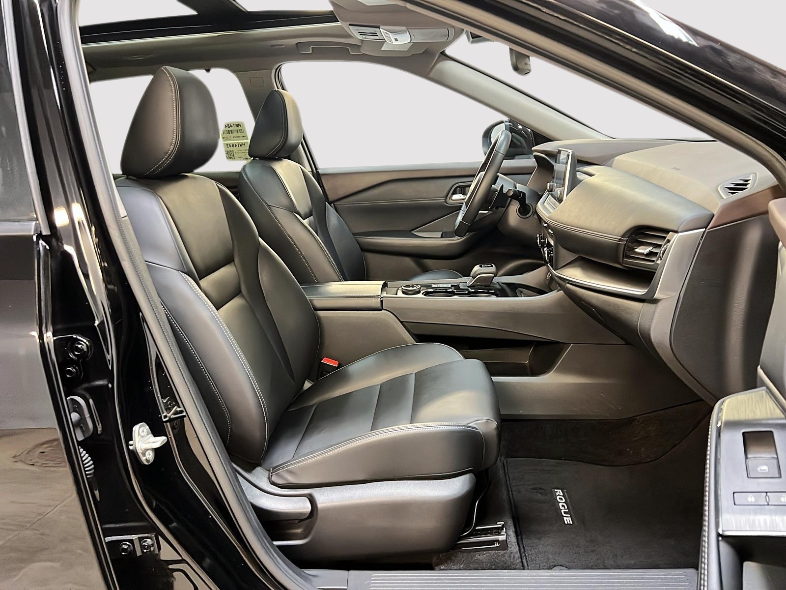 Nissan Rogue SV MIDNIGHT CUIR TOIT PANO 4RM 2023 — photo 8