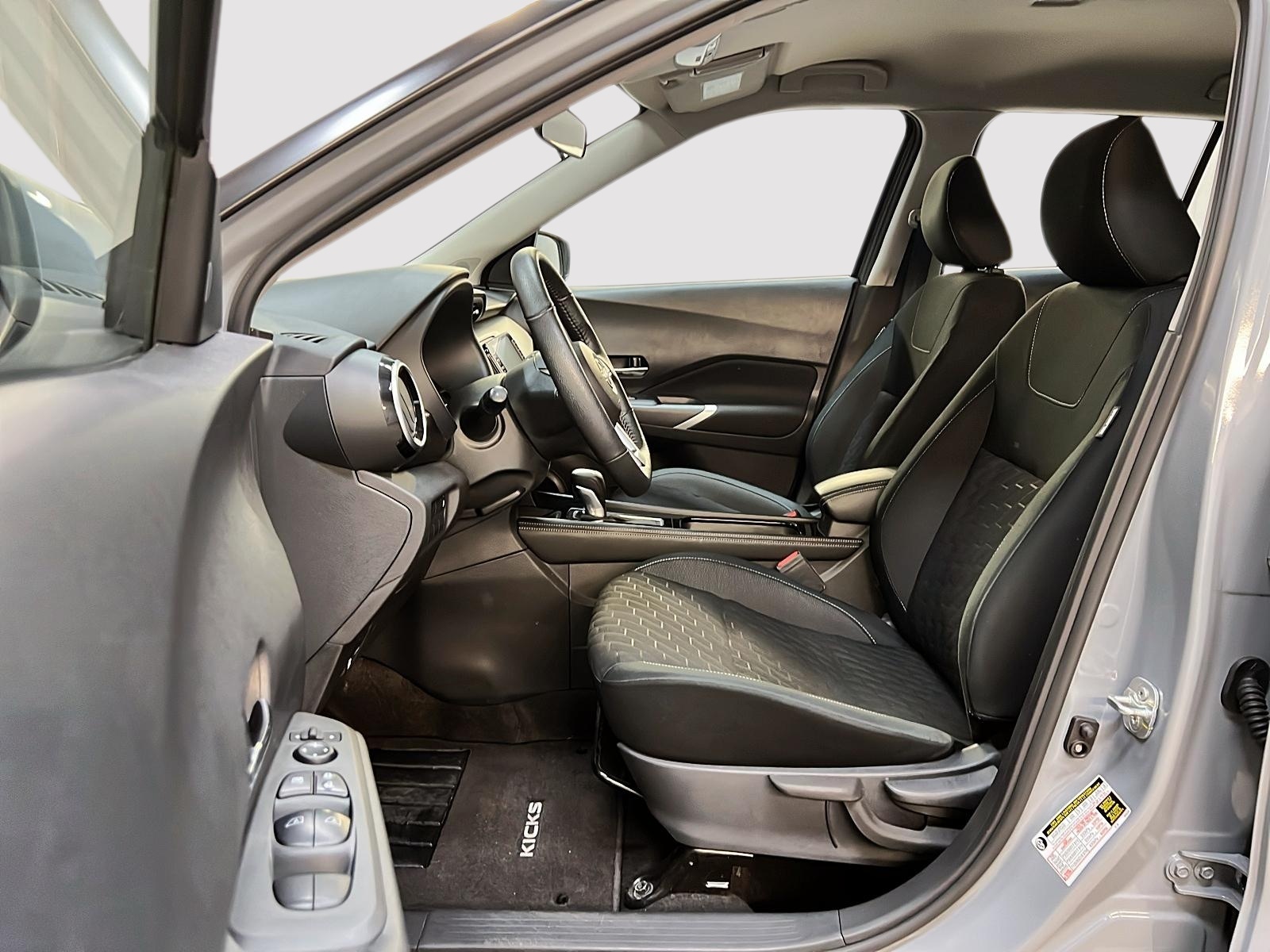Nissan Kicks SV 2024 — photo 7
