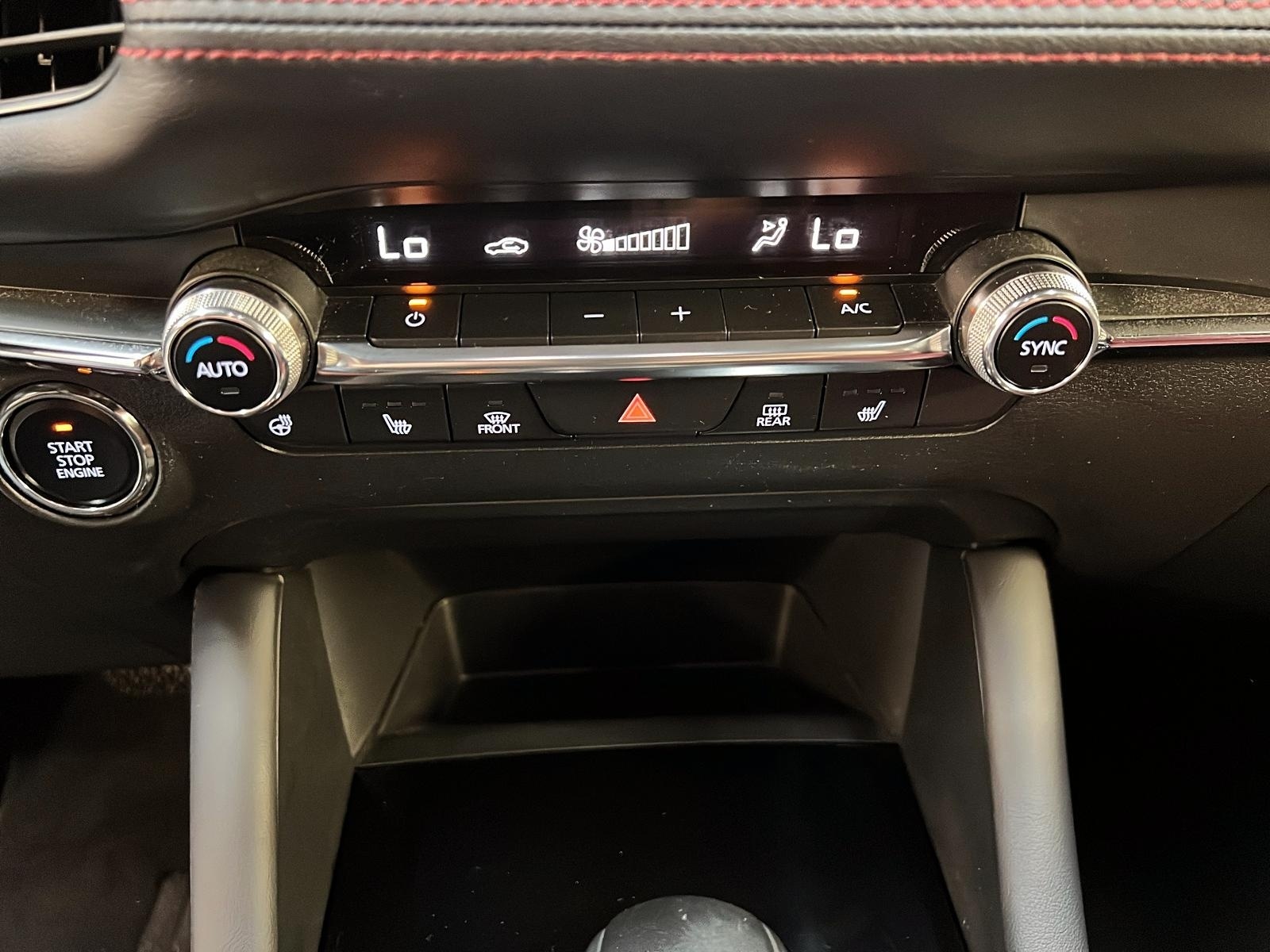 Mazda Mazda3 Sport GT TURBO CUIR TOIT NAV  4RM 2022 - image #16