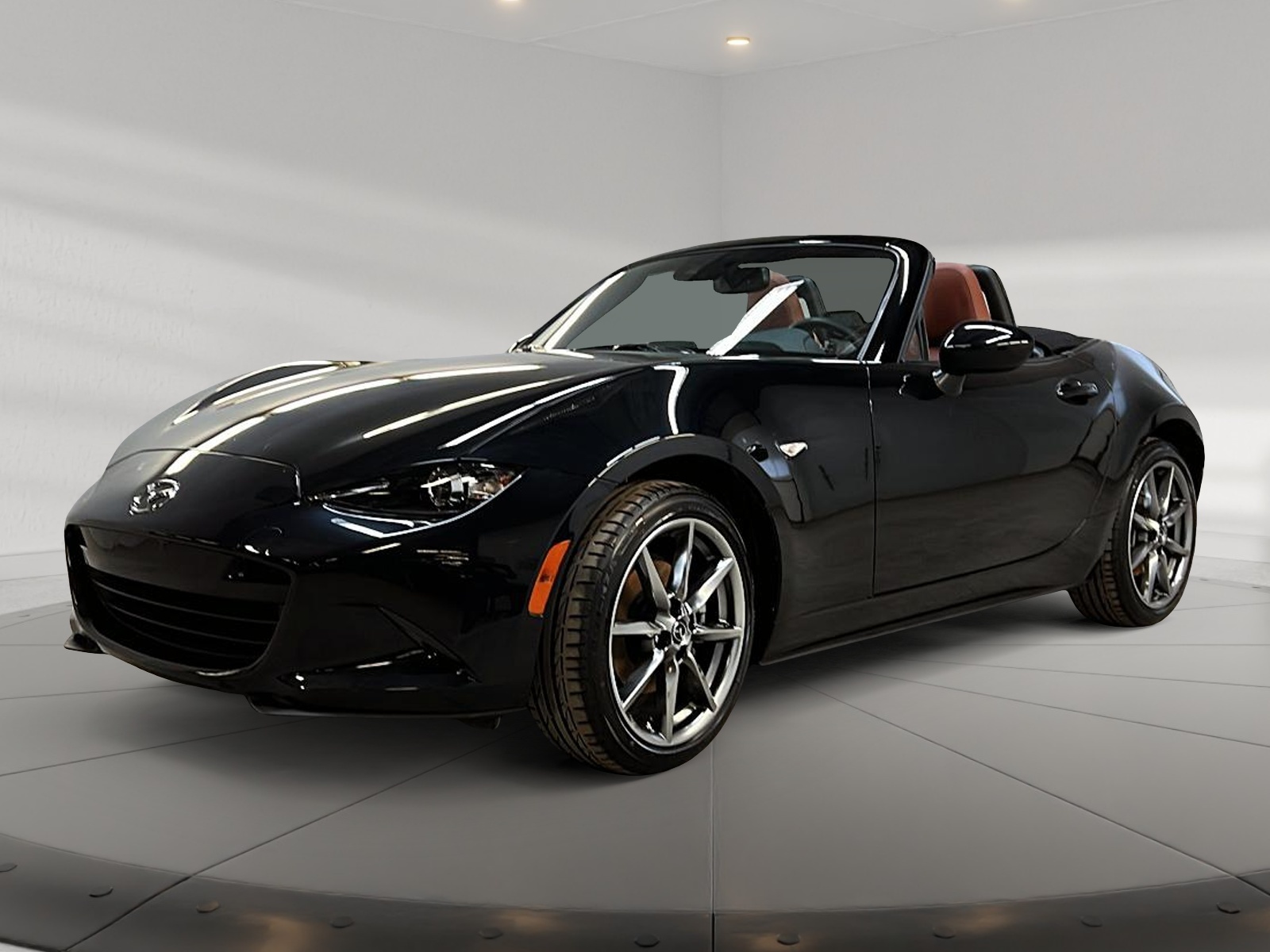 Mazda MX-5 2022 - Image #1