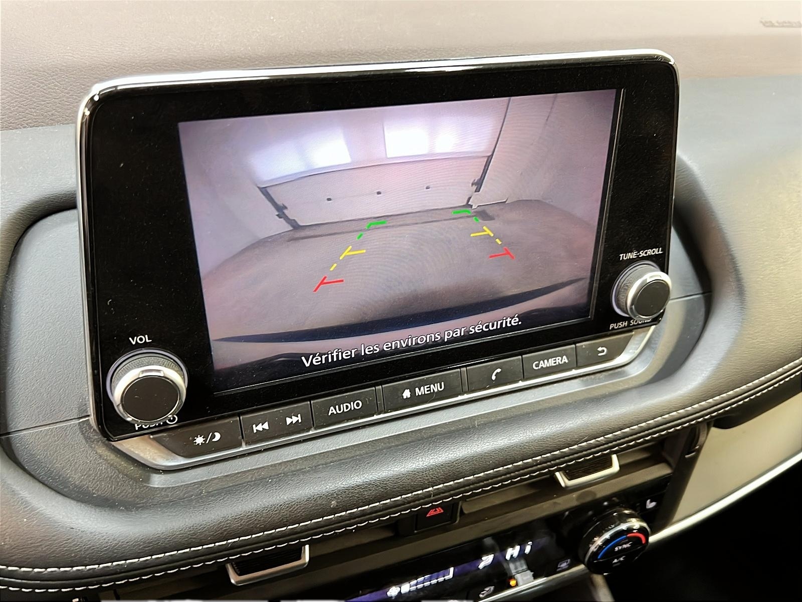 Nissan Rogue 2022 - Image #16