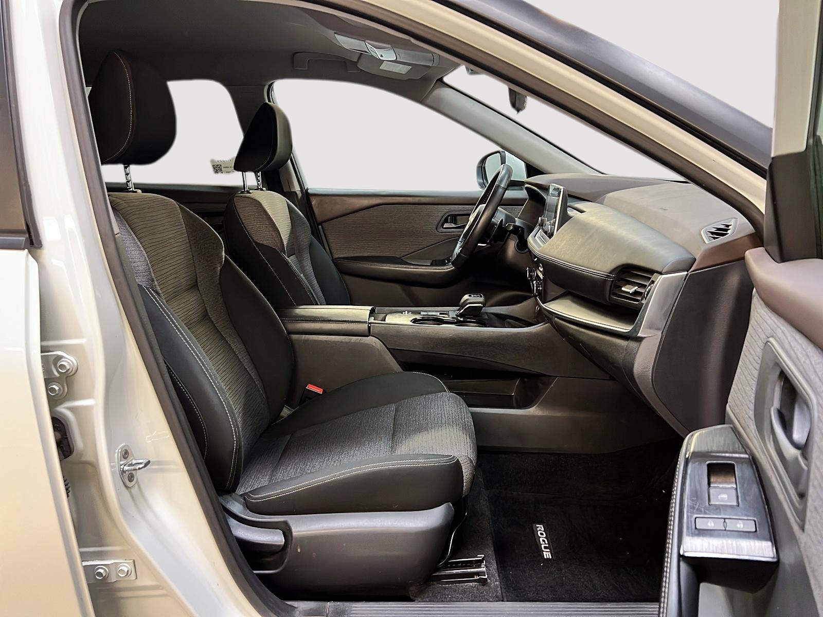 Nissan Rogue S 2022 - image #8