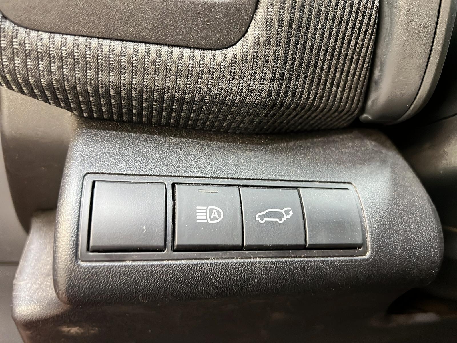 Subaru Solterra 2023 - Image #22