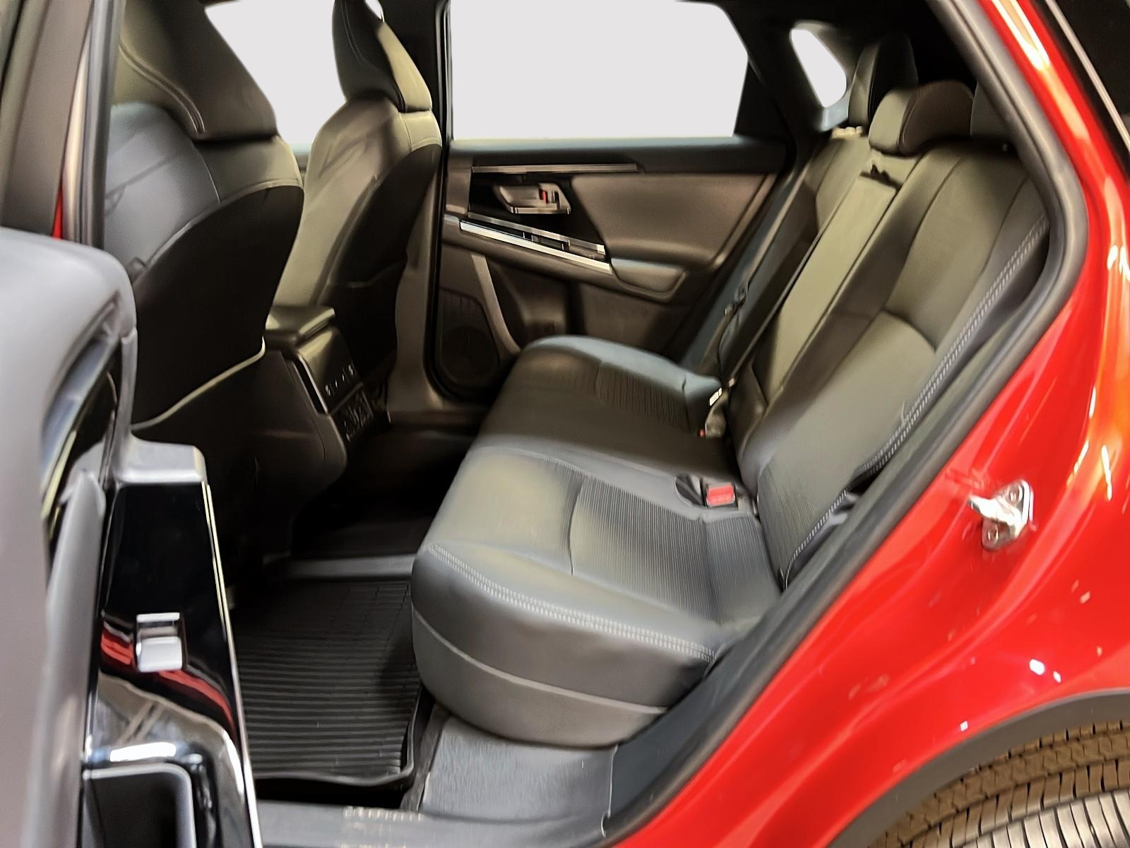 Subaru Solterra 2023 - Image #9