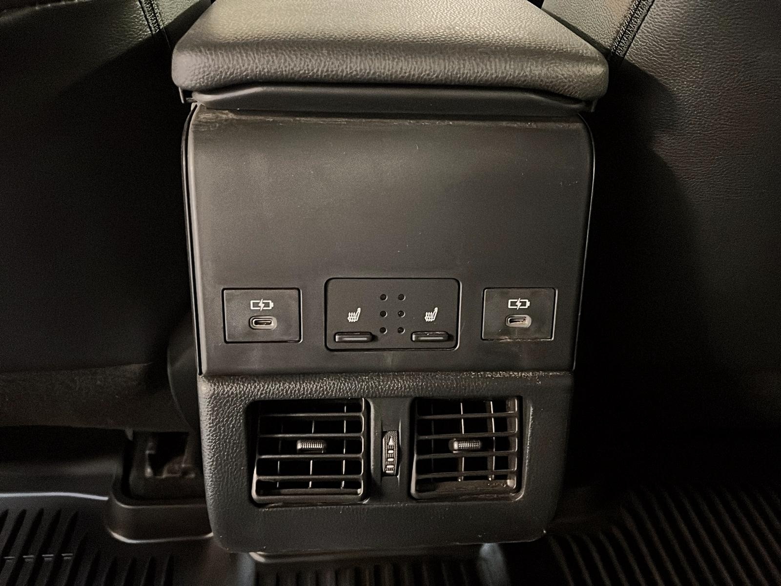 Subaru Solterra LUXURY CUIR AWD 2023 - image #10