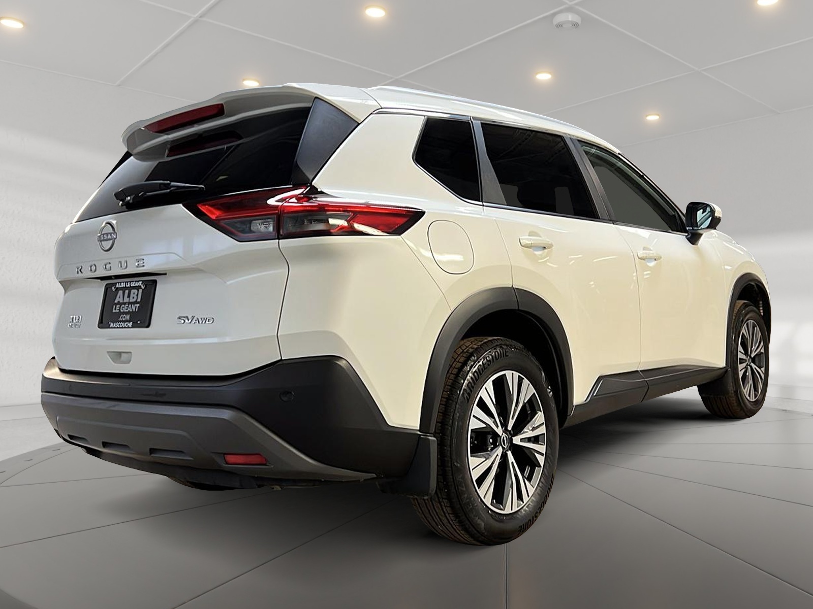Nissan Rogue SV TOIT PANO 4RM 2023 — photo 4