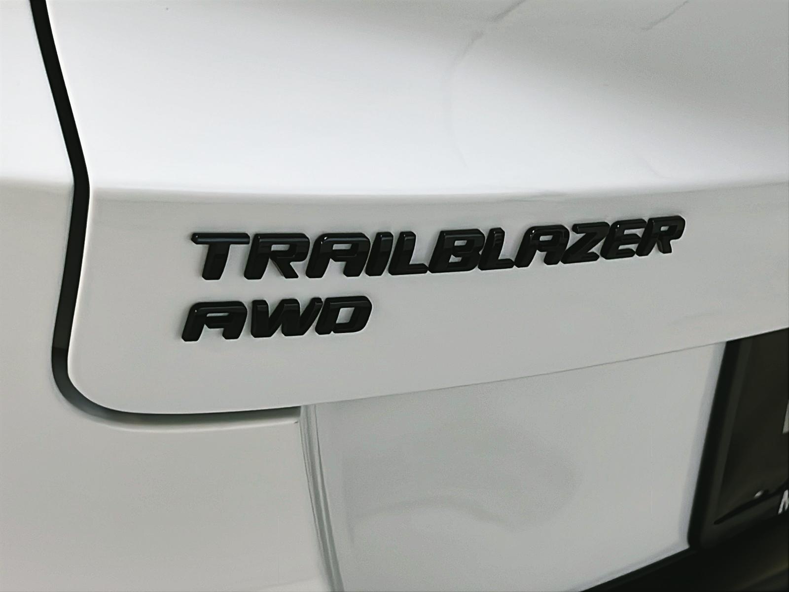 Chevrolet Trailblazer 1RS TECH TOIT PANO 4RM 2023 - image #28