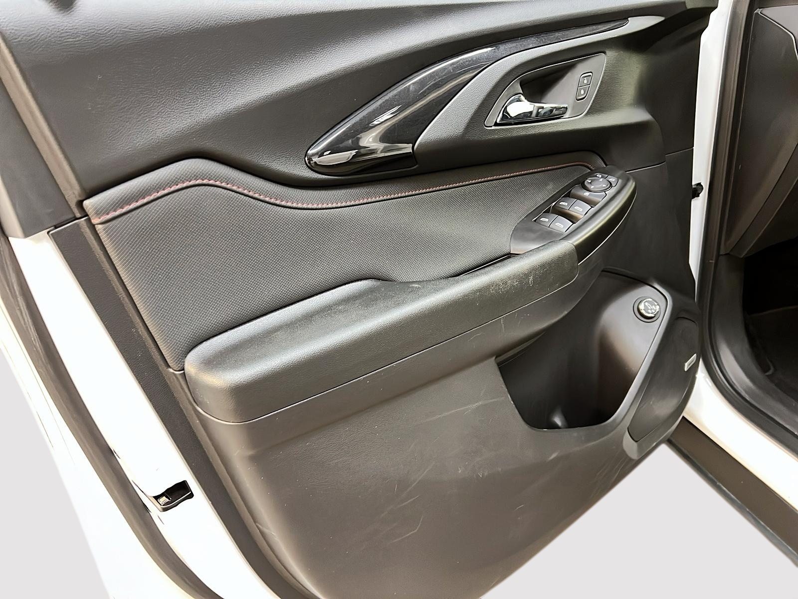 Chevrolet Trailblazer 1RS TECH TOIT PANO 4RM 2023 - image #25