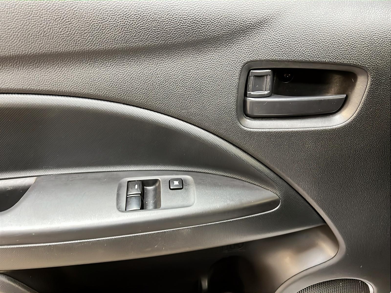 Mitsubishi Mirage ES 2023 - image #19