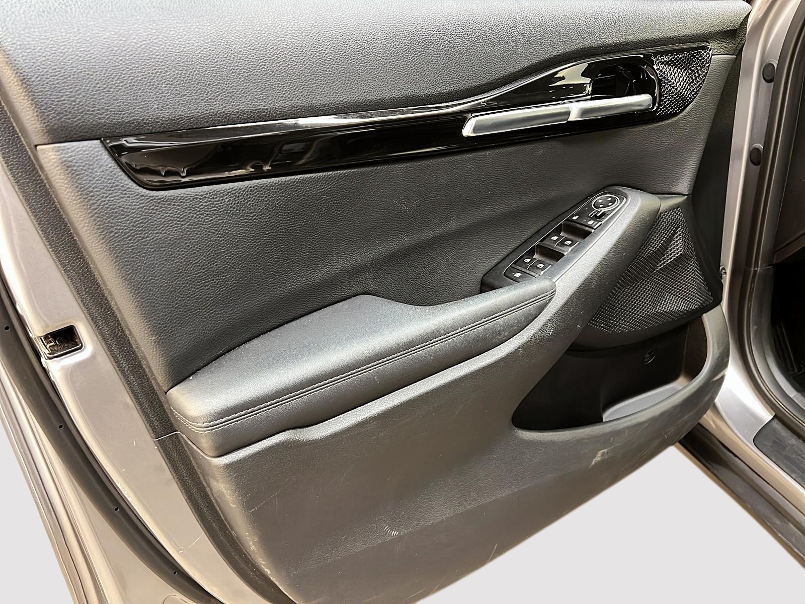 Kia SELTOS 2023 - Image #23