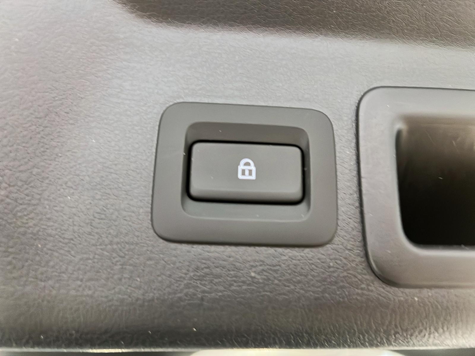 Mazda MX-30 GS NAV 2023 - image #13