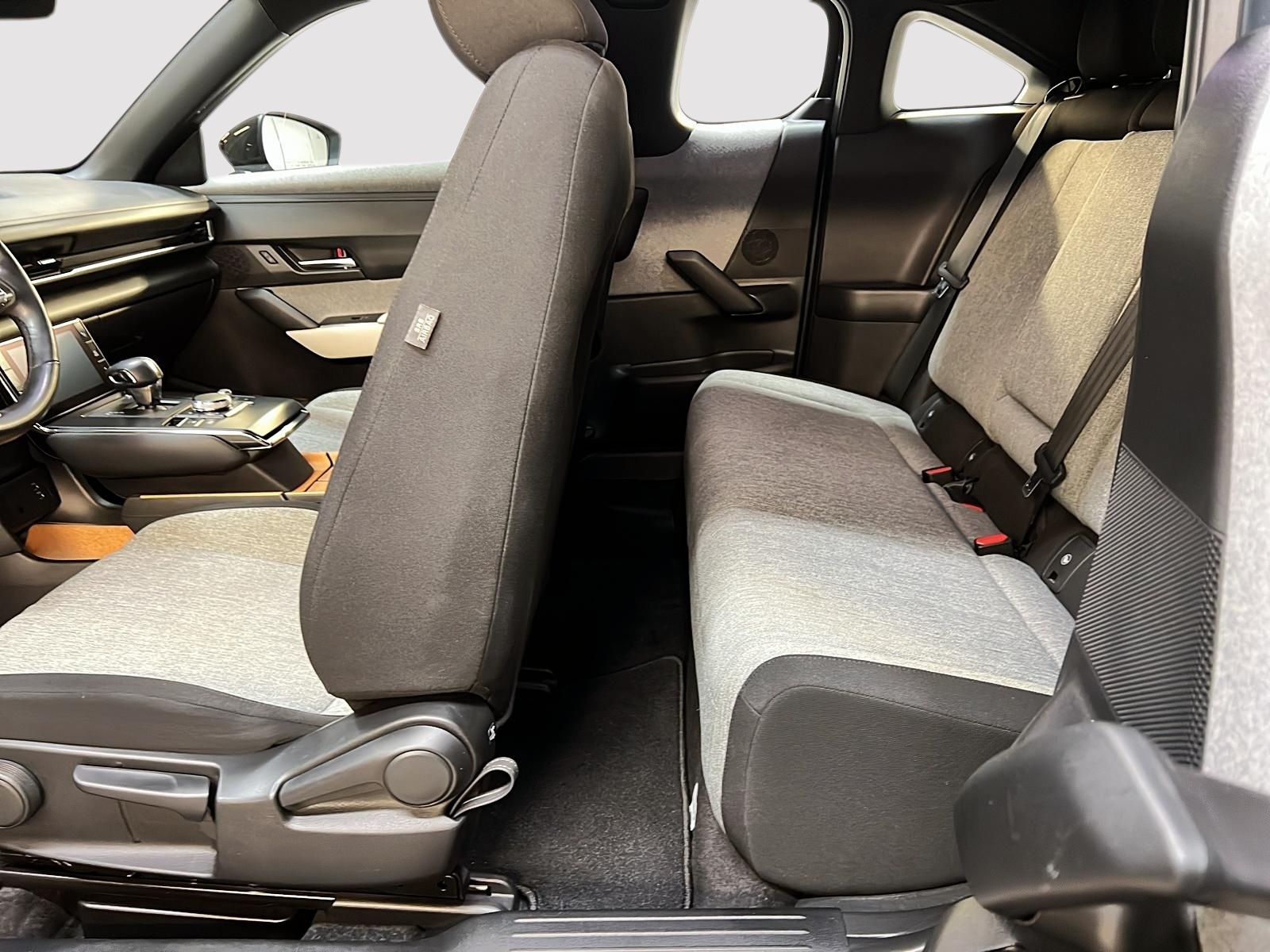 Mazda MX-30 GS NAV 2023 - image #9