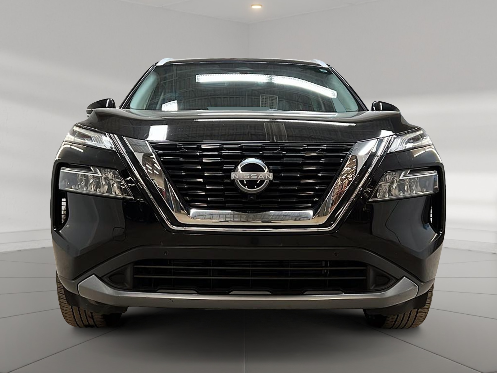 Nissan Rogue 2023 - Image #2