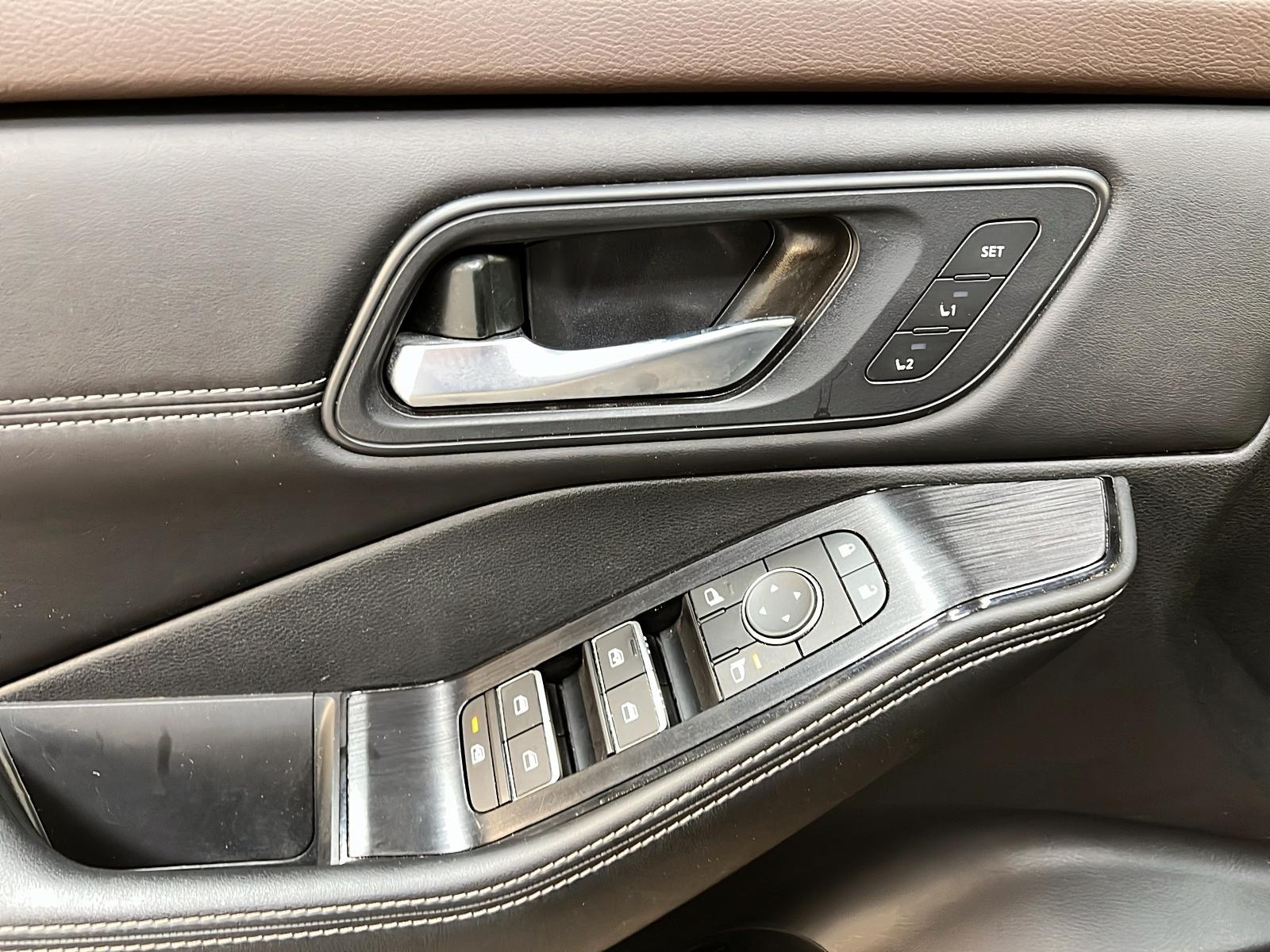 Nissan Rogue 2023 - Image #24