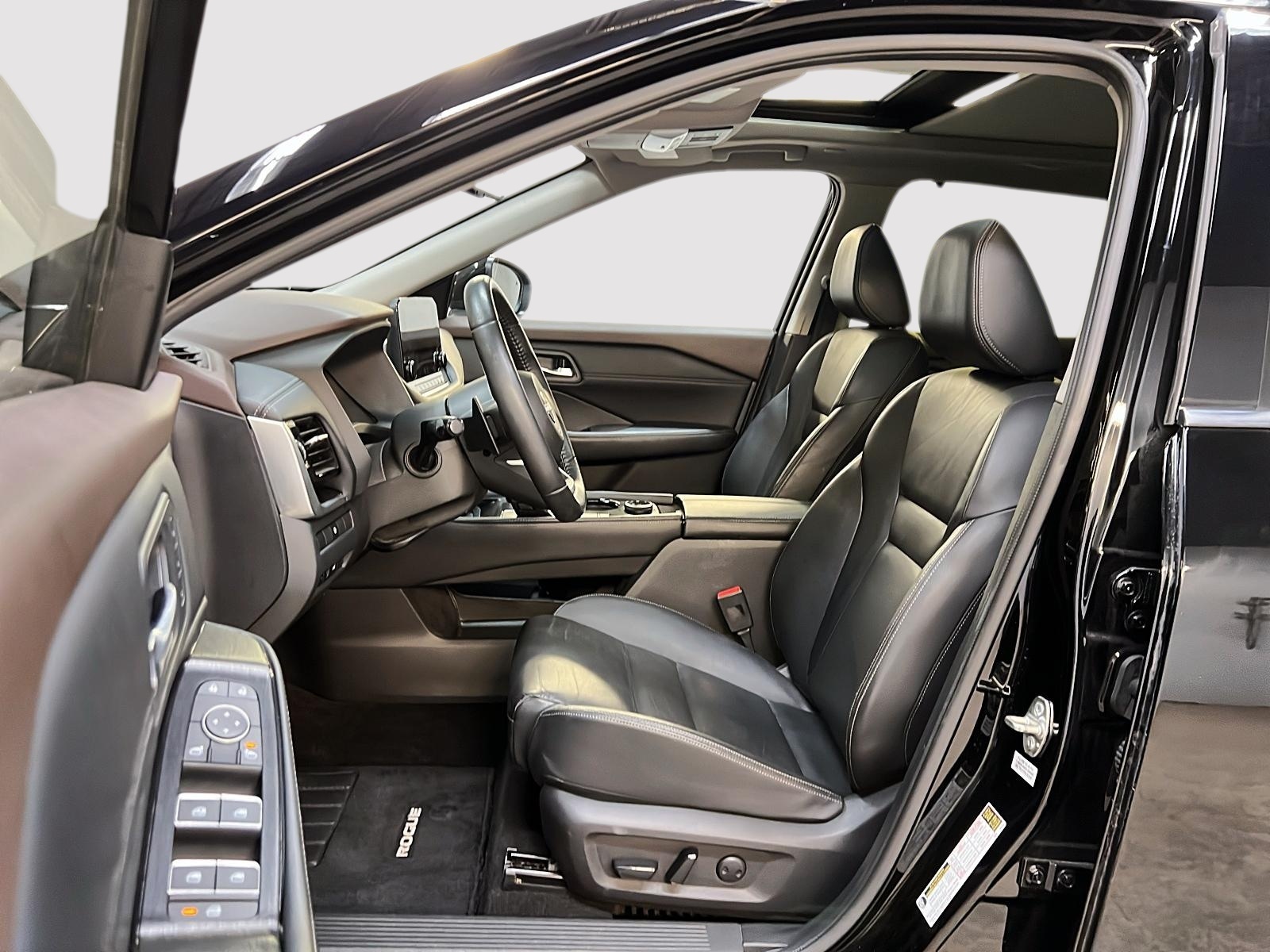 Nissan Rogue 2023 - Image #7