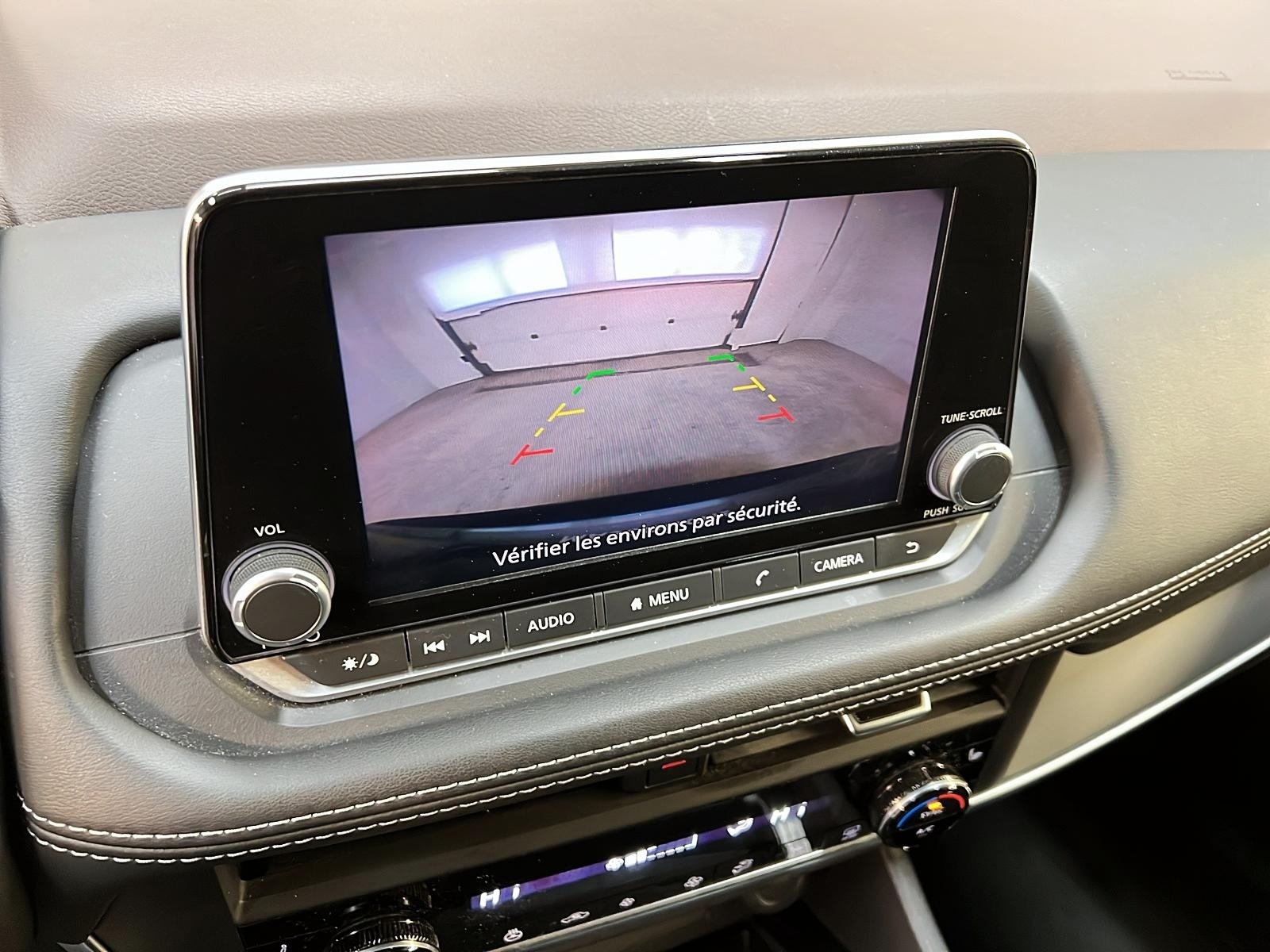 Nissan Rogue 2023 - Image #16