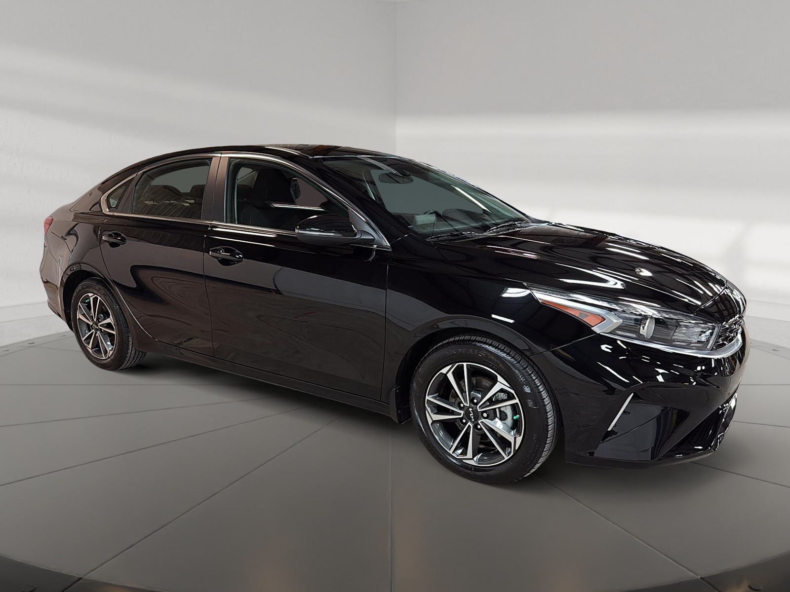 Kia Forte EX 2024 - image #3