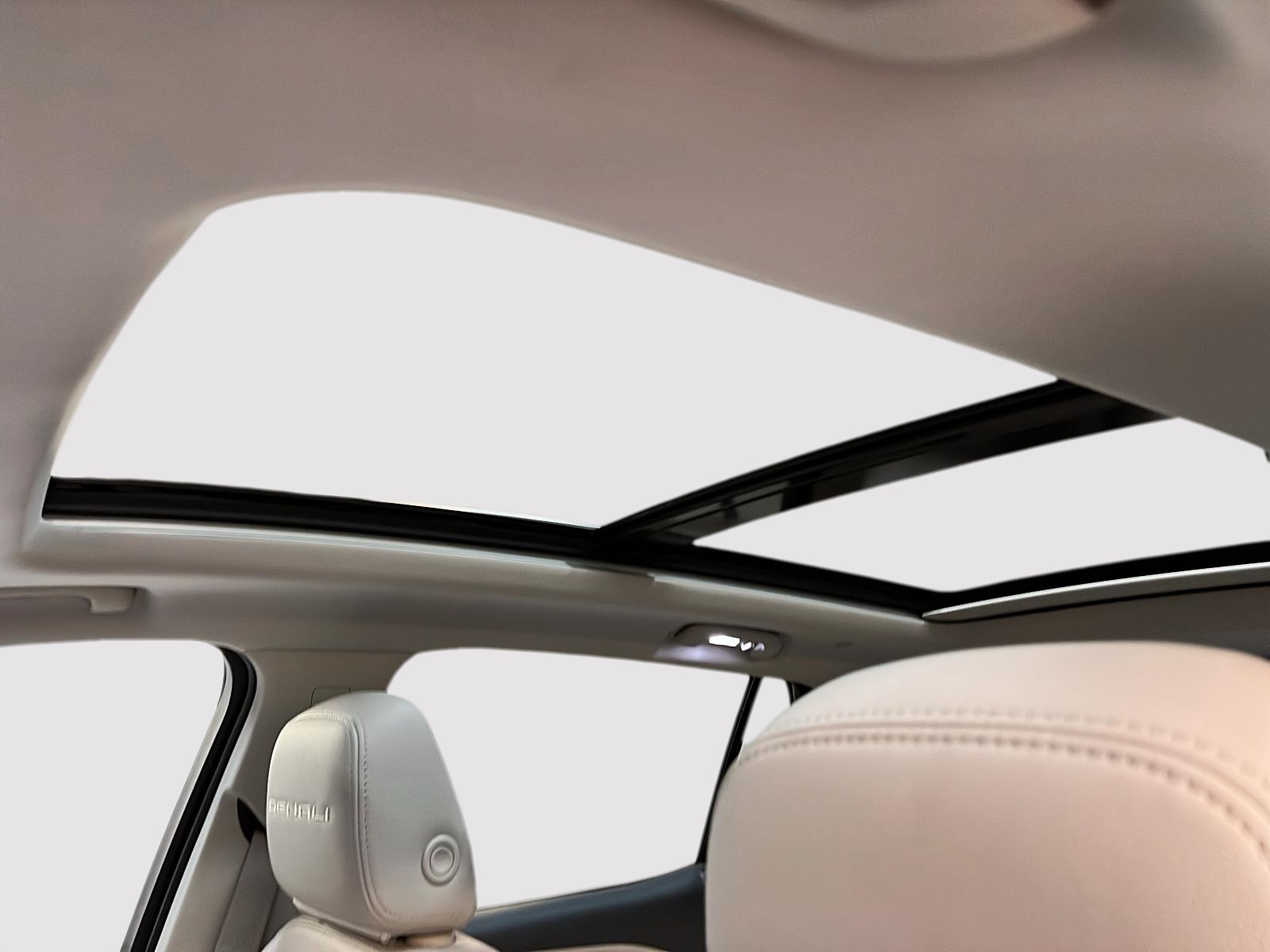 GMC Terrain 2024 - Image #10