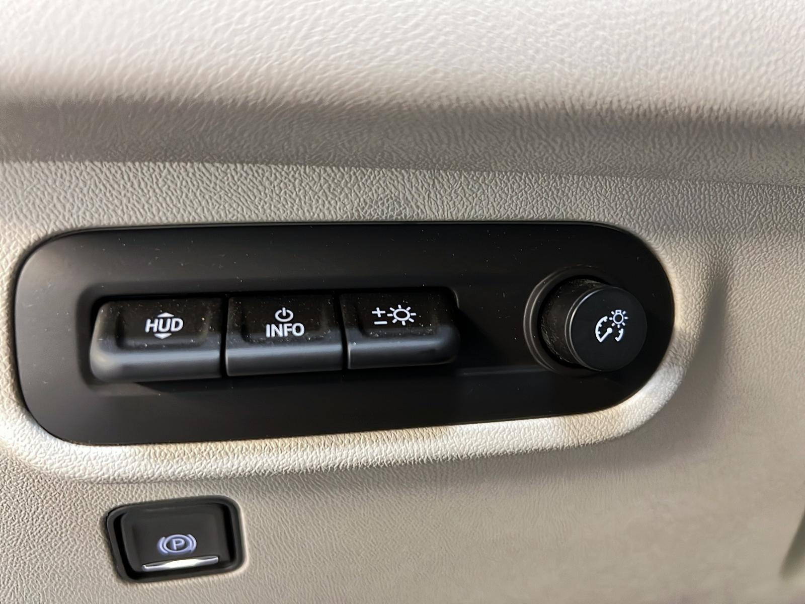 GMC Terrain 2024 - Image #24