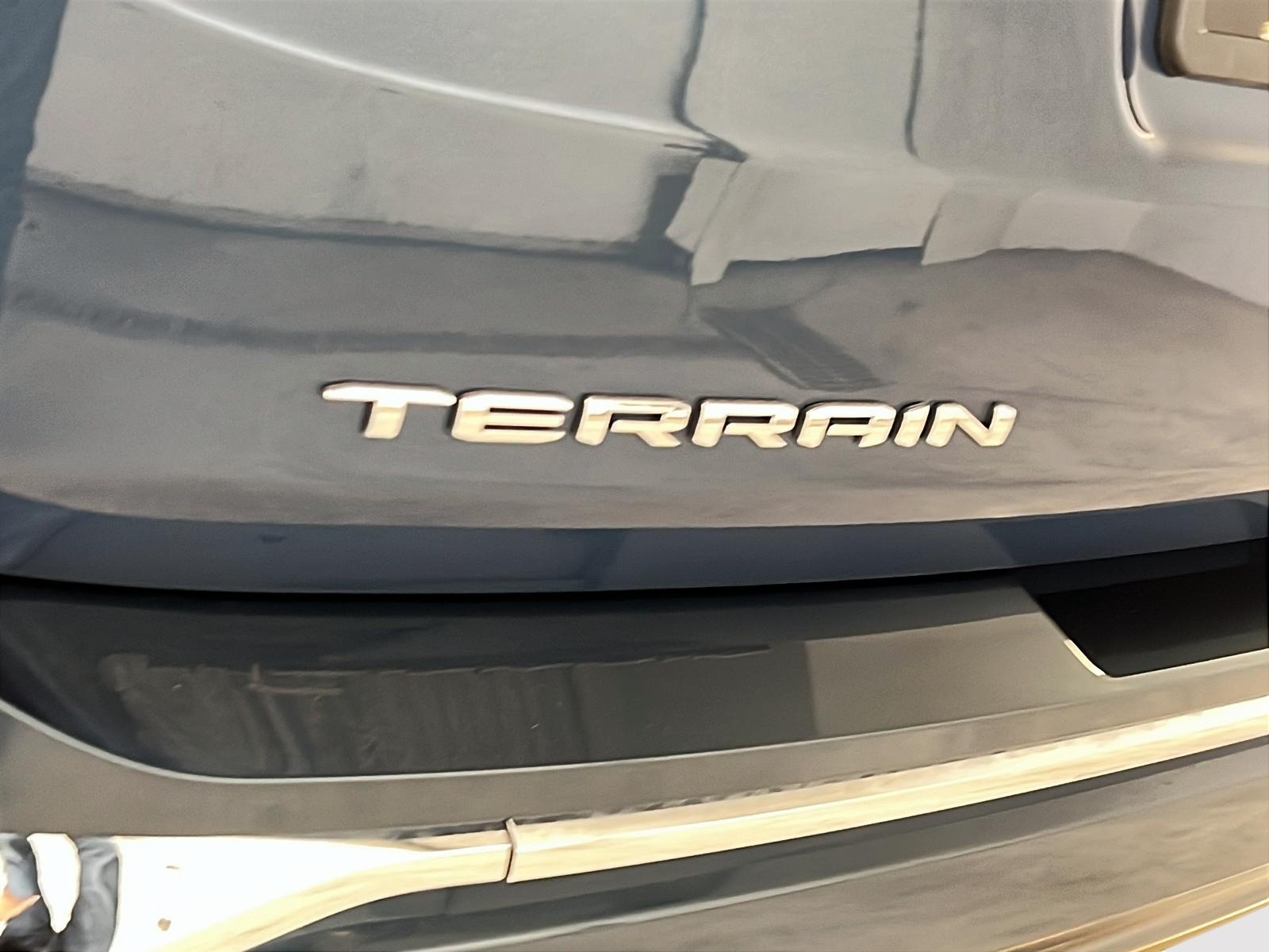 GMC Terrain DENALI CUIR TOIT PANO NAV 4RM 2024 - image #30