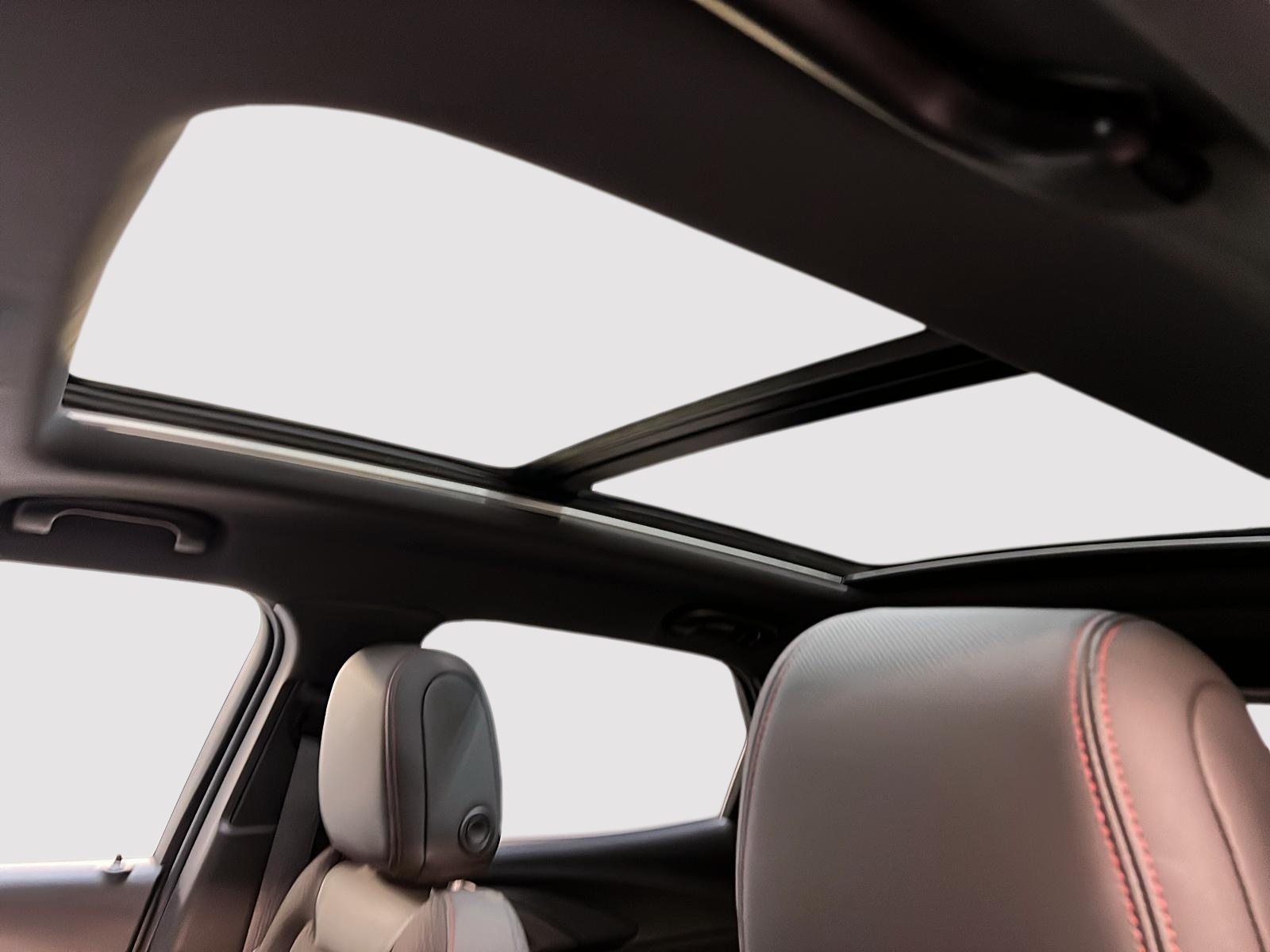 Chevrolet Trailblazer 1RS  TOIT PANO 4RM 2023 - image #10