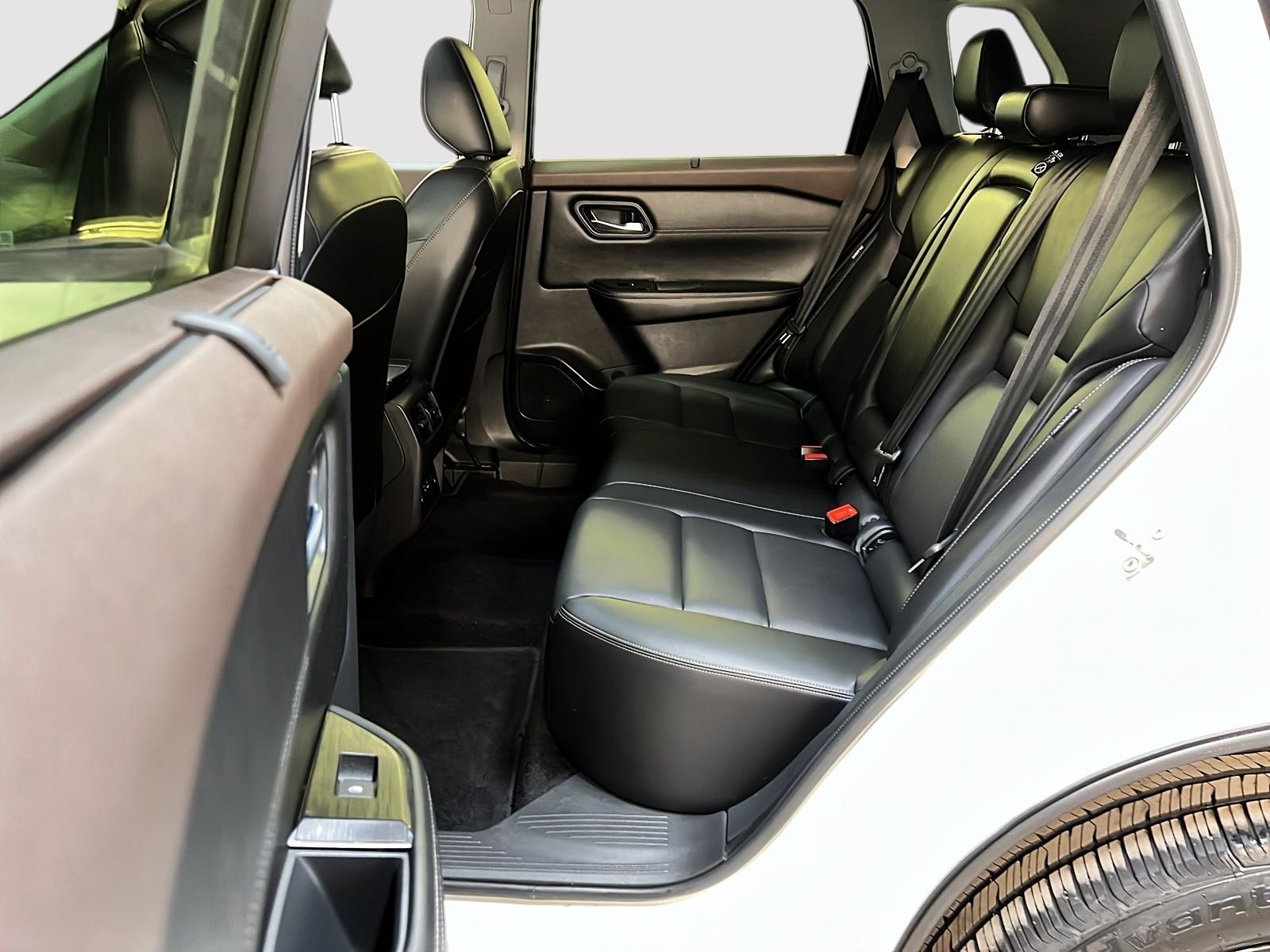 Nissan Rogue 2023 - Image #9