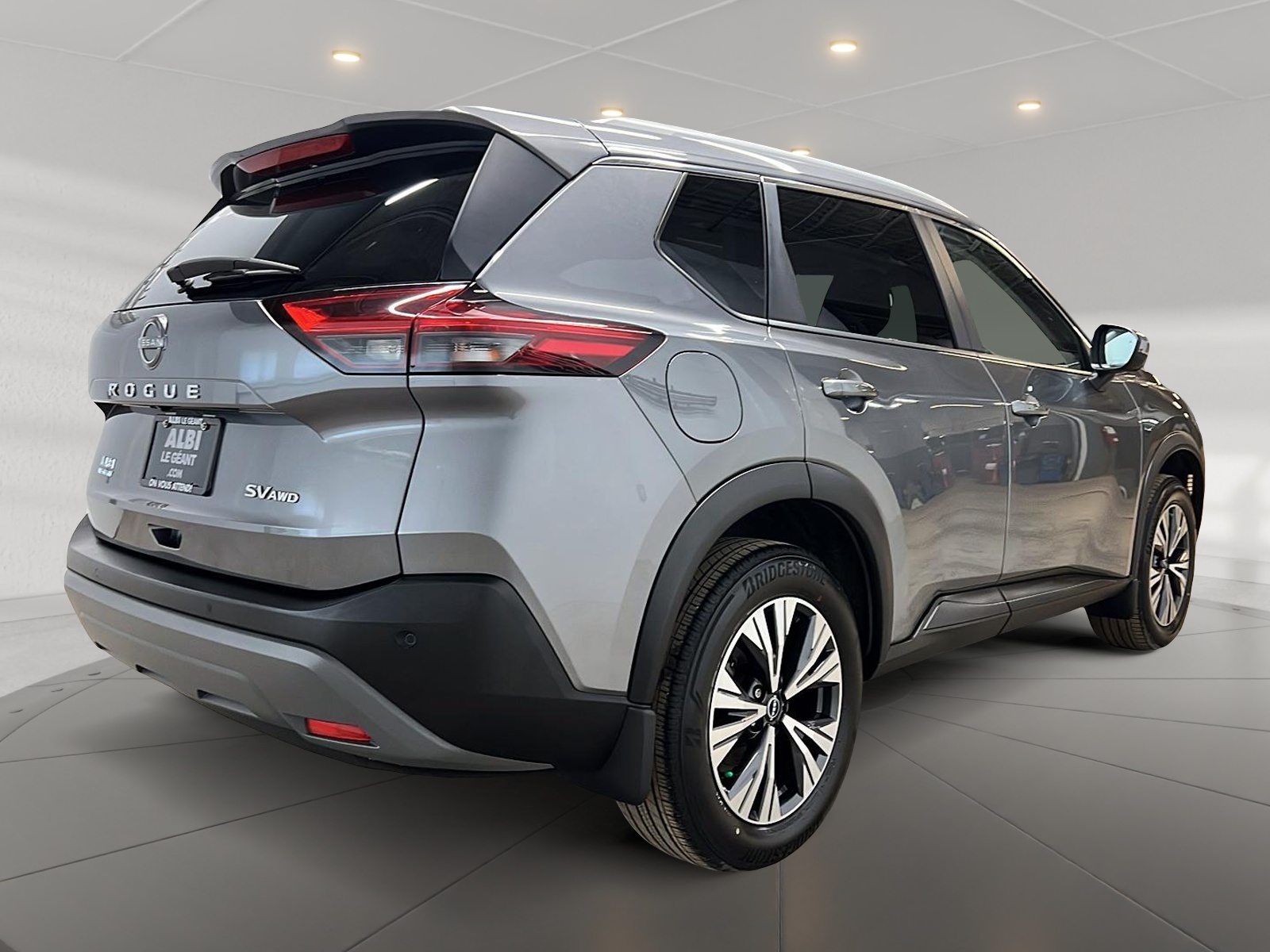 Nissan Rogue SV TOIT PANO 4RM 2023 — photo 4