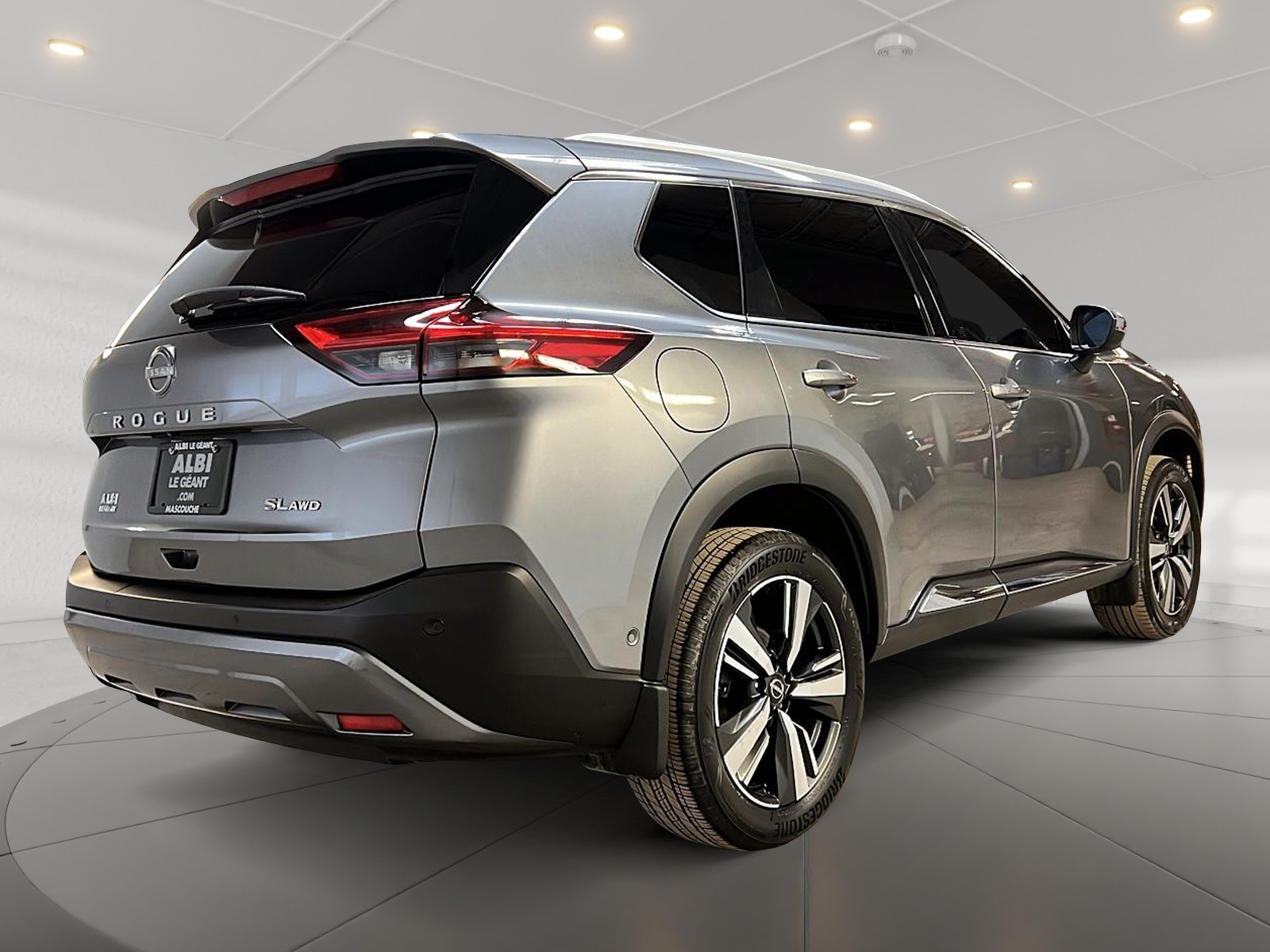 Nissan Rogue SL CUIR TOIT PANO NAV 4RM 2023 — photo 4