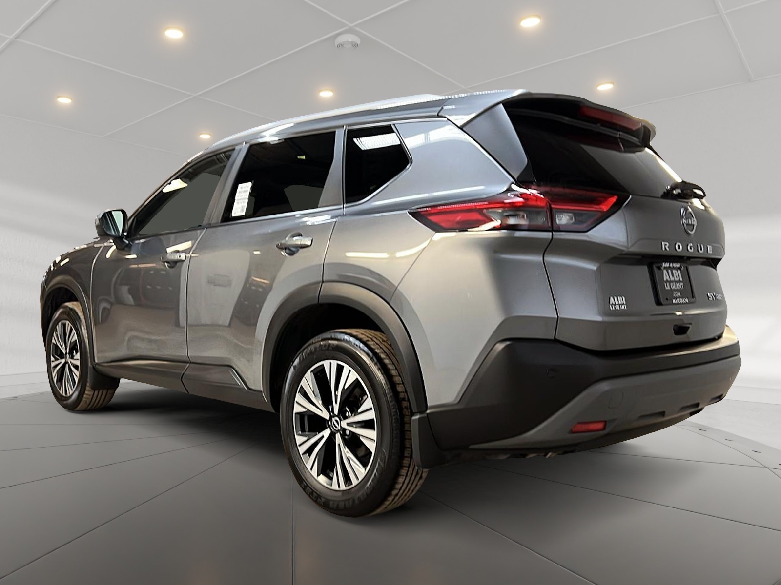 Nissan Rogue SV TOIT PANO 4RM 2023 — photo 6