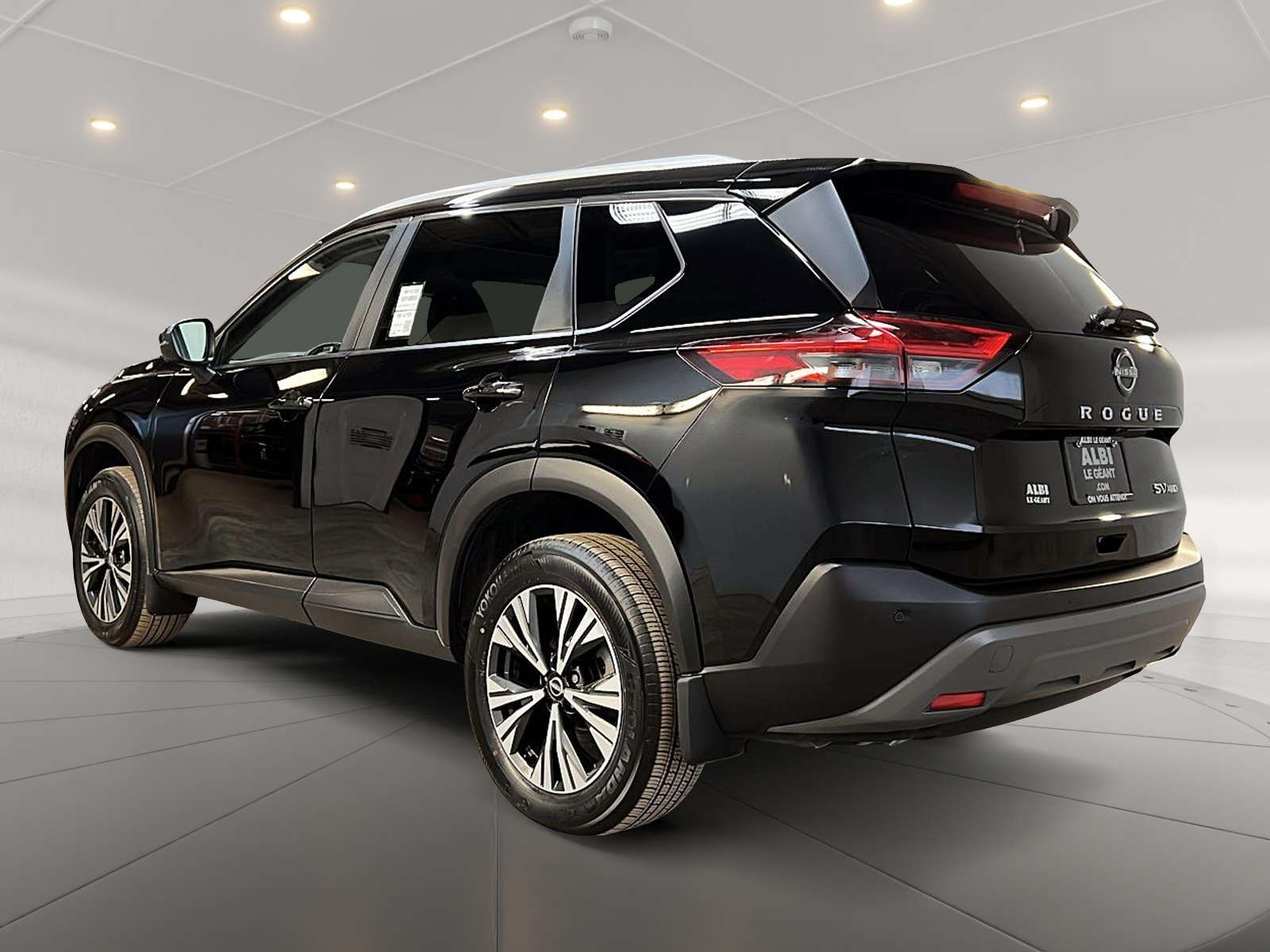 Nissan Rogue SV TOIT PANO 4RM 2023 — photo 6