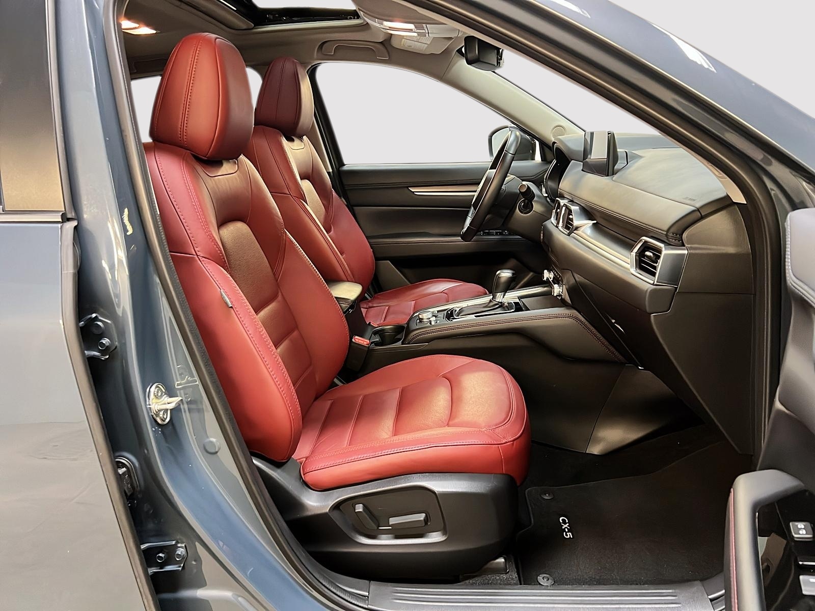 Mazda CX-5 KURO CUIR TOIT 4RM 2023 - image #8