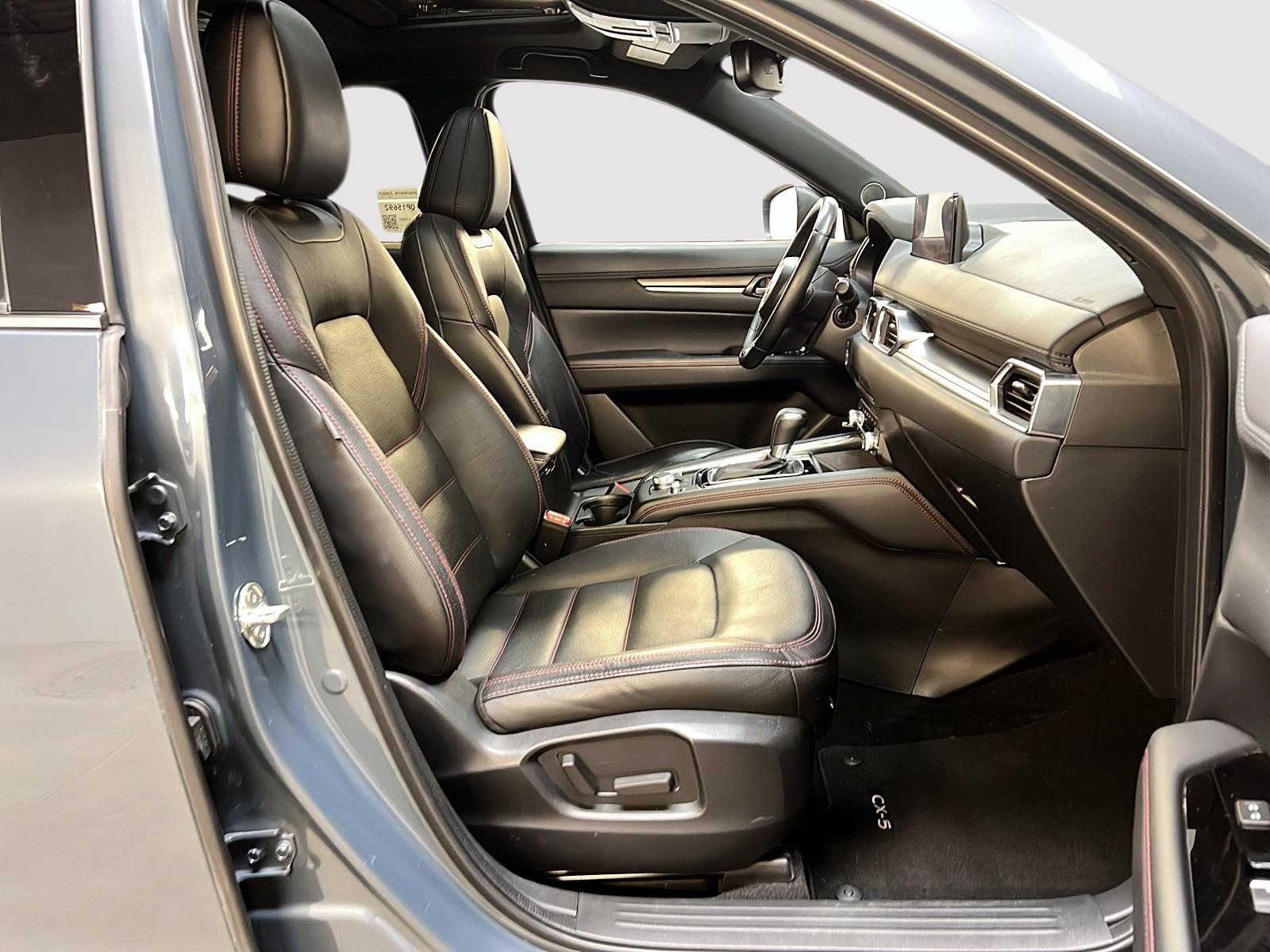 Mazda CX-5 GT SPORT DESIGN CUIR TOIT NAV 4RM 2023 - image #8